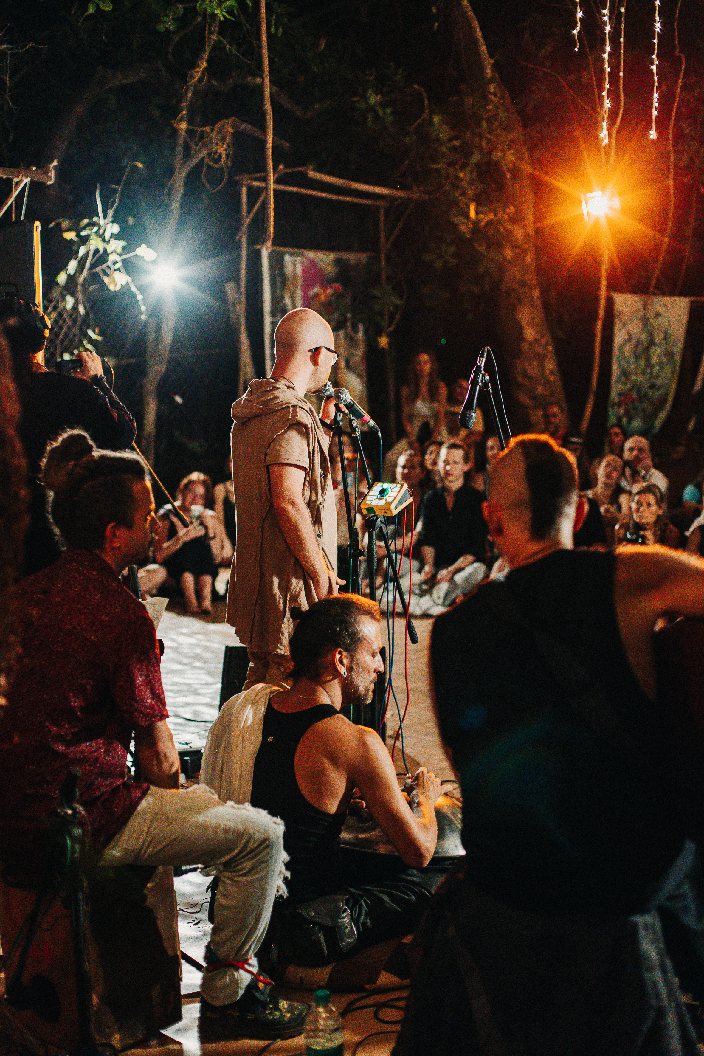 Концерт группы «Odnono» в Гоа. Фотограф Ольхон/ Индия, Регина