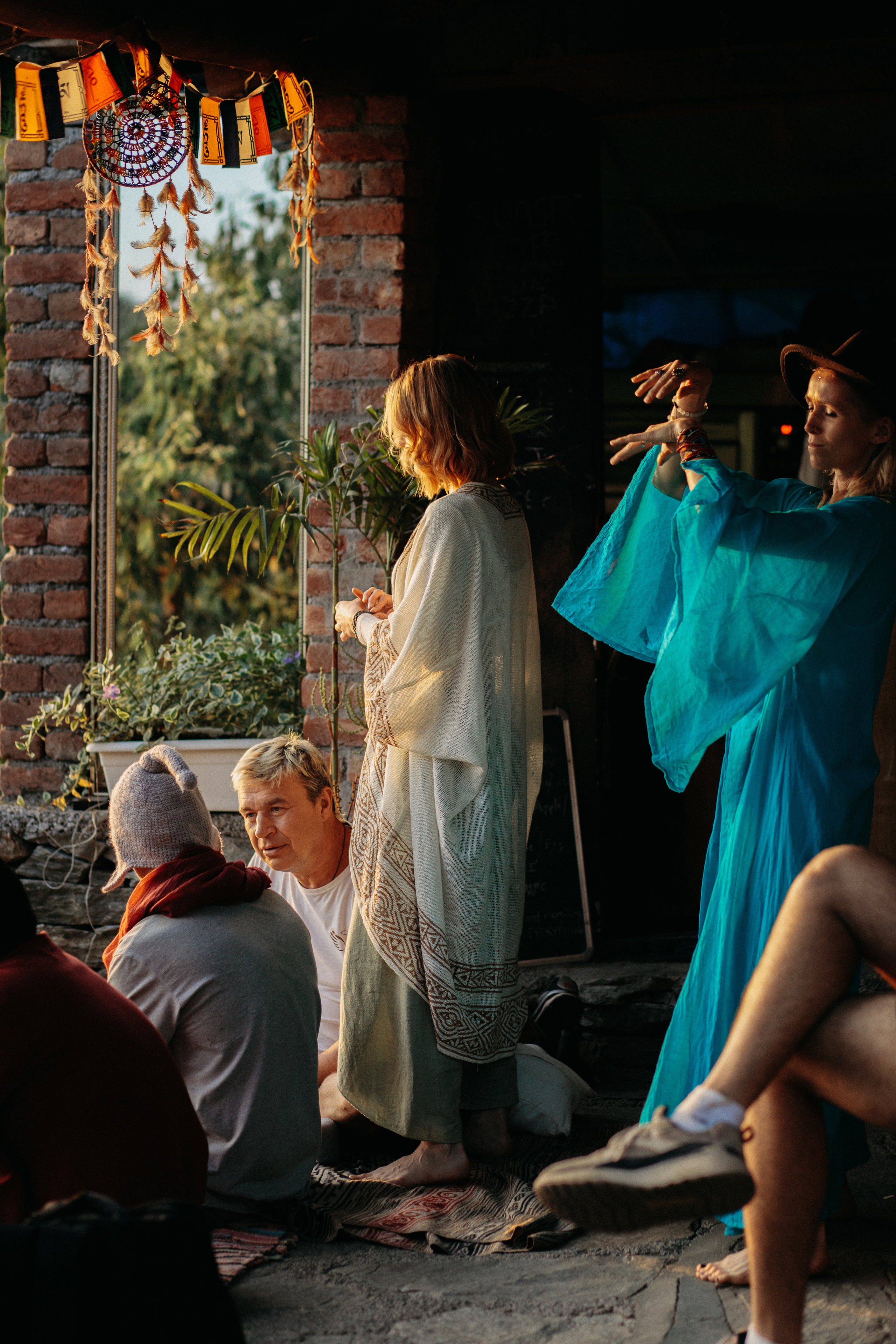 Прогулка к тибетским флагам с командой «Путь сердца» в Гималаях. Фотограф Ольхон/ Индия, Регина