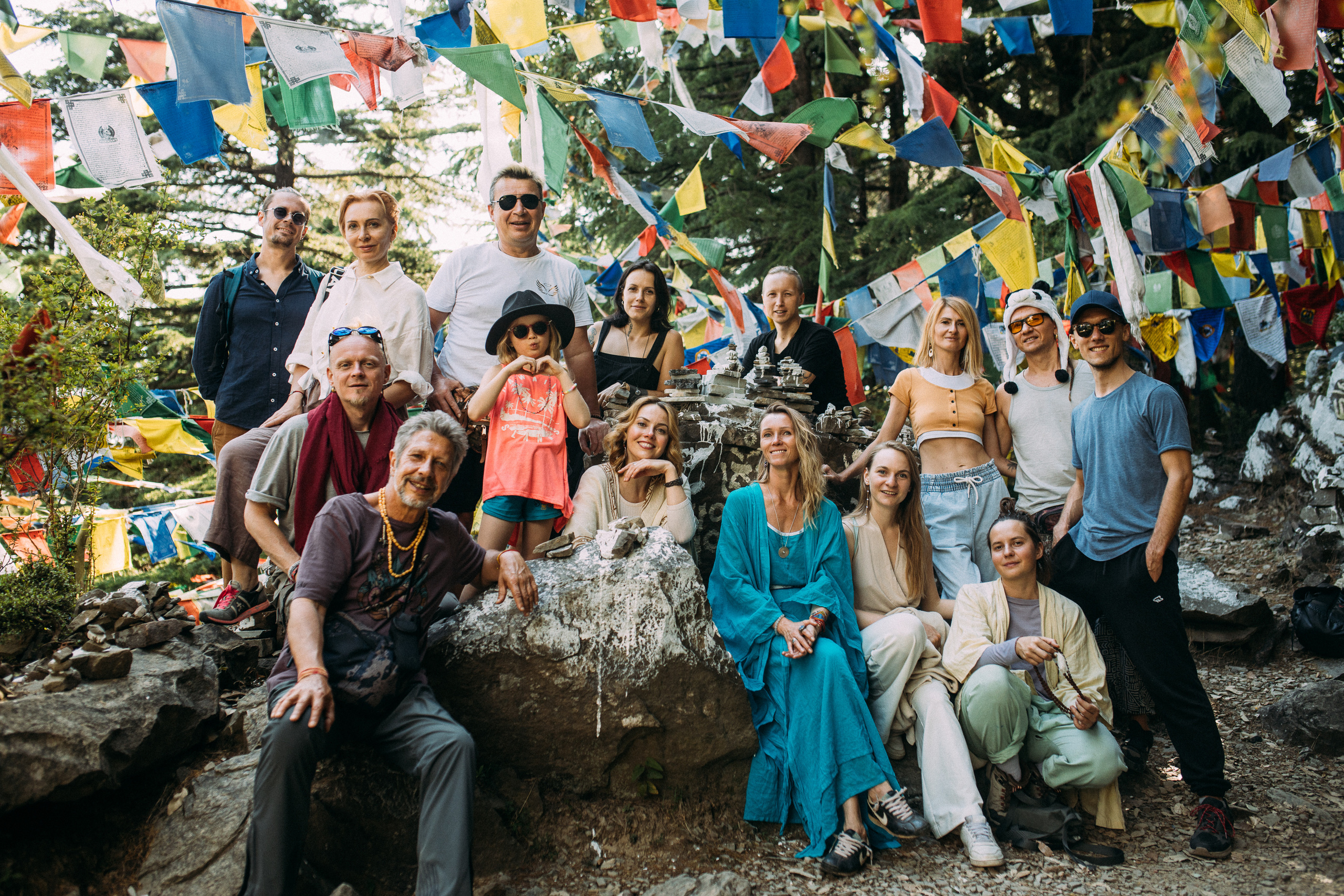 Прогулка к тибетским флагам с командой «Путь сердца» в Гималаях. Фотограф Ольхон/ Индия, Регина