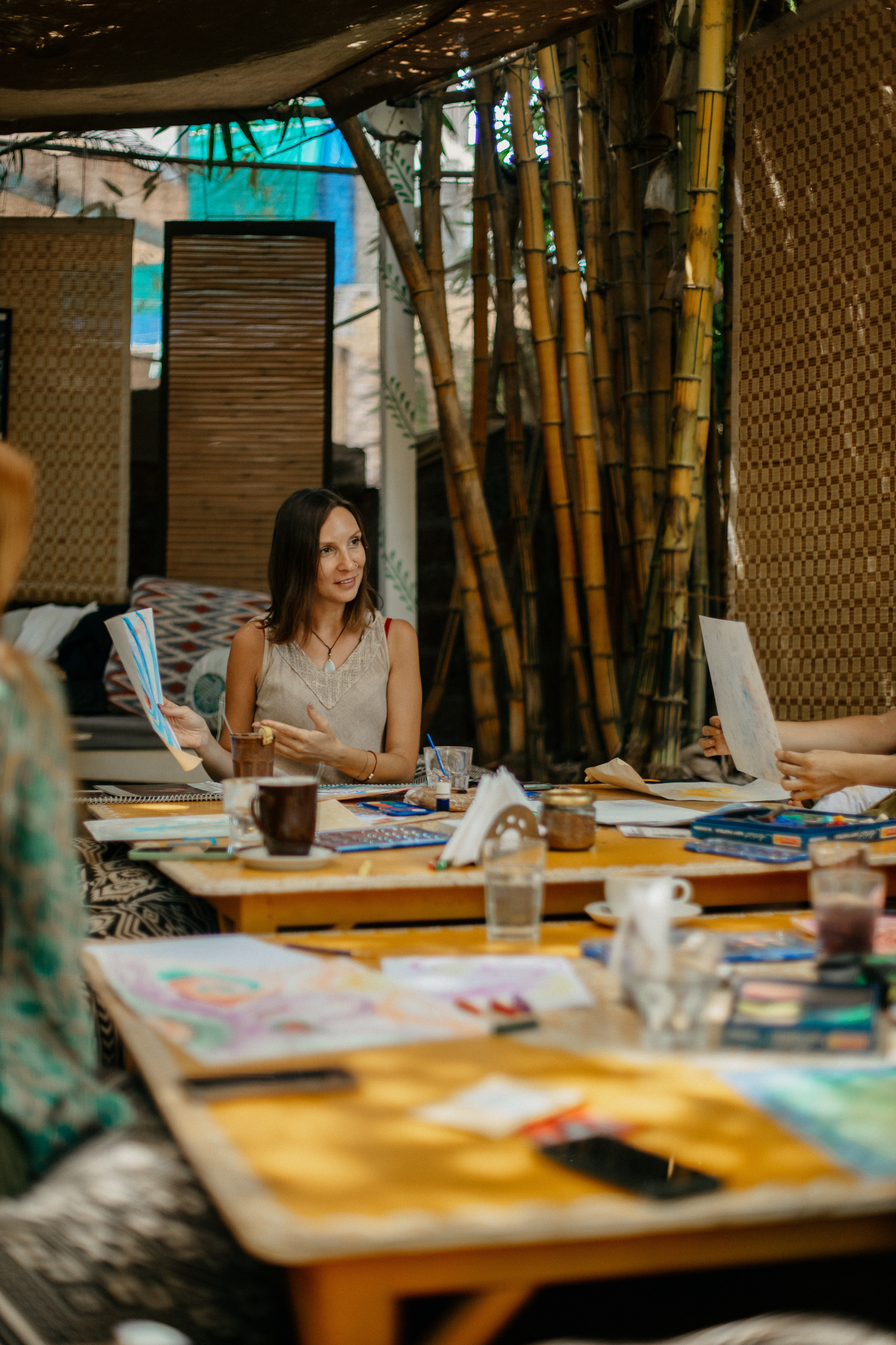 Арт-терапия Натальи Тарковской. Фотограф Ольхон/ Индия, Регина