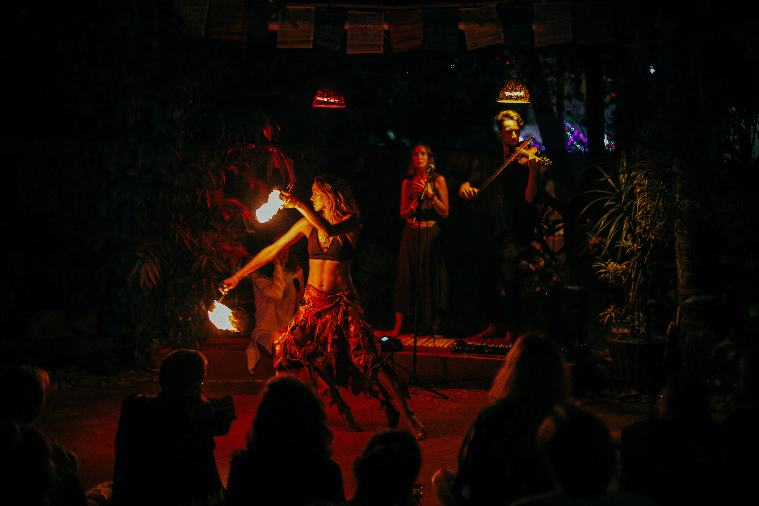 Поэтический вечер в Гоа. Фотограф Ольхон/ Индия, Регина