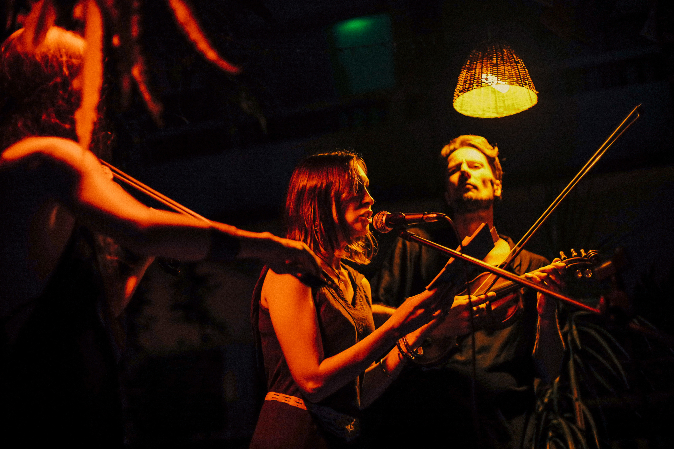 Поэтический вечер в Гоа. Фотограф Ольхон/ Индия, Регина