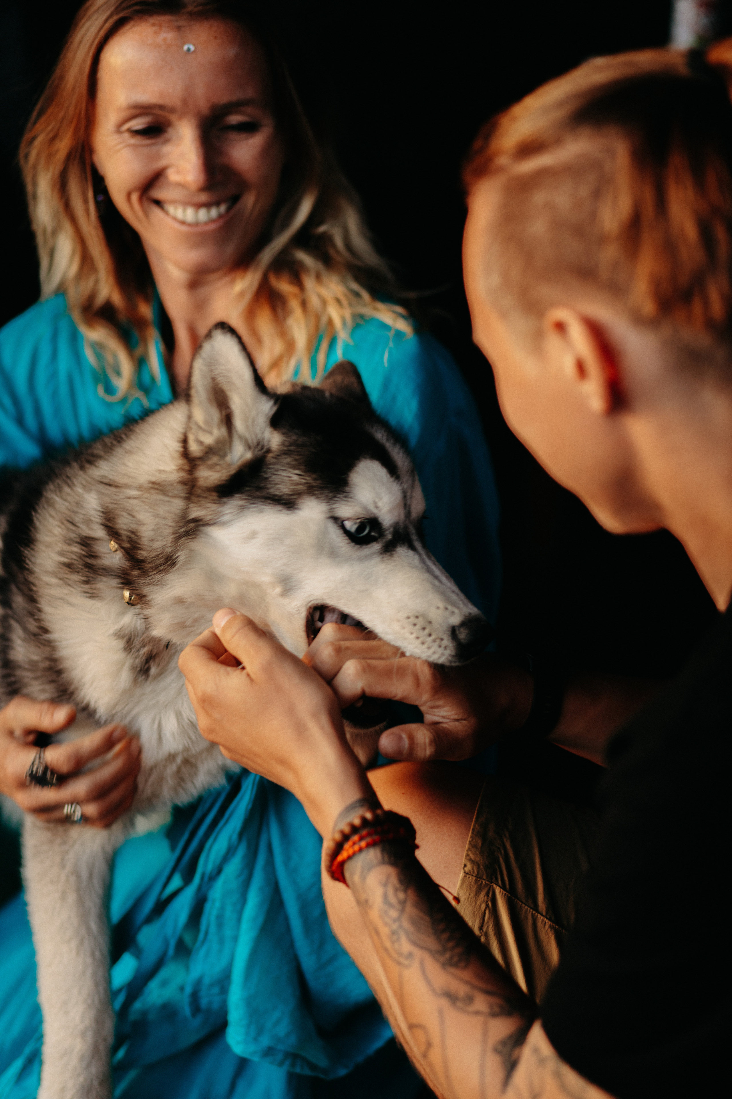 Прогулка к тибетским флагам с командой «Путь сердца» в Гималаях. Фотограф Ольхон/ Индия, Регина