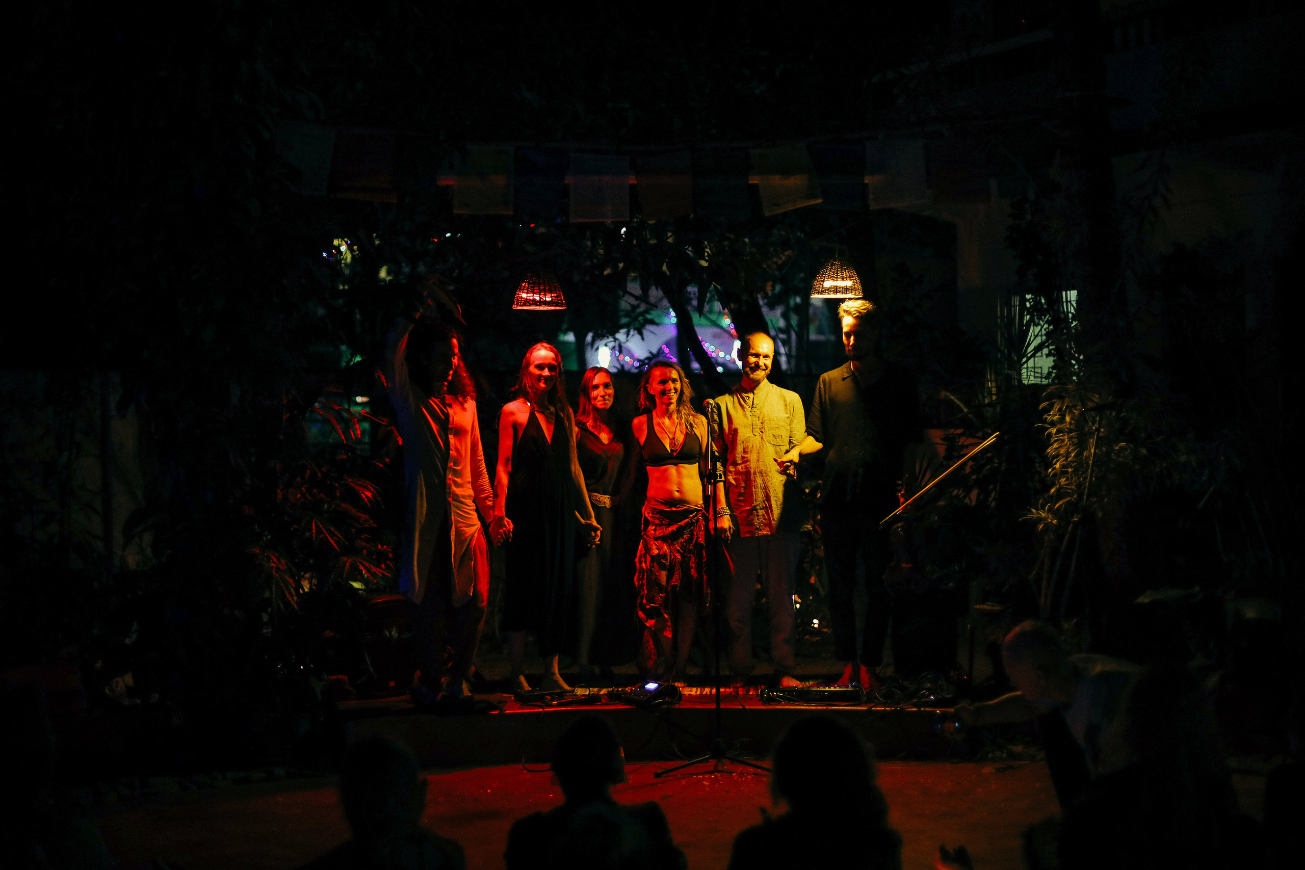 Поэтический вечер в Гоа. Фотограф Ольхон/ Индия, Регина