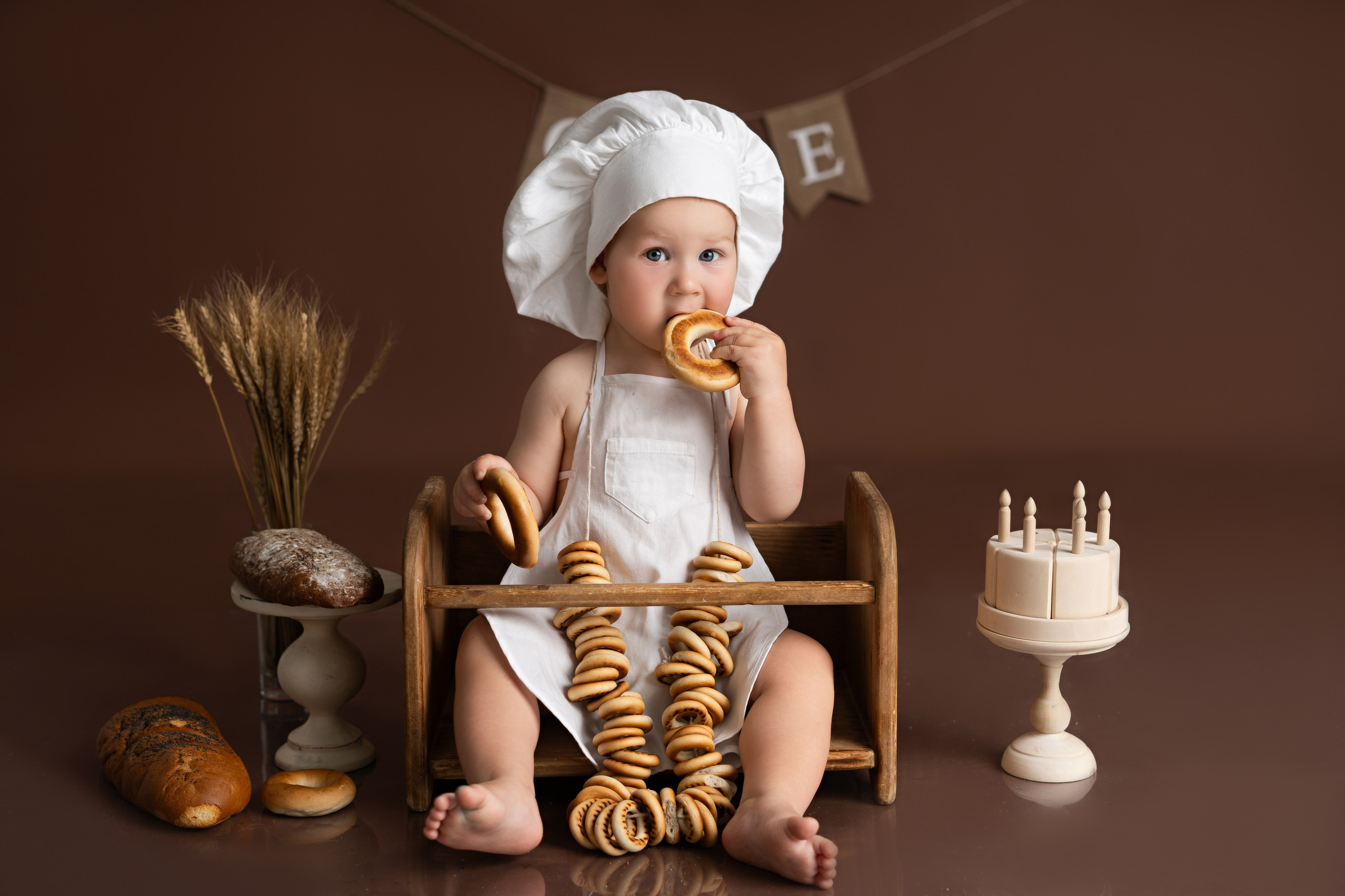 Марк. Фотограф новорождённых в Минске. Годик под ключ