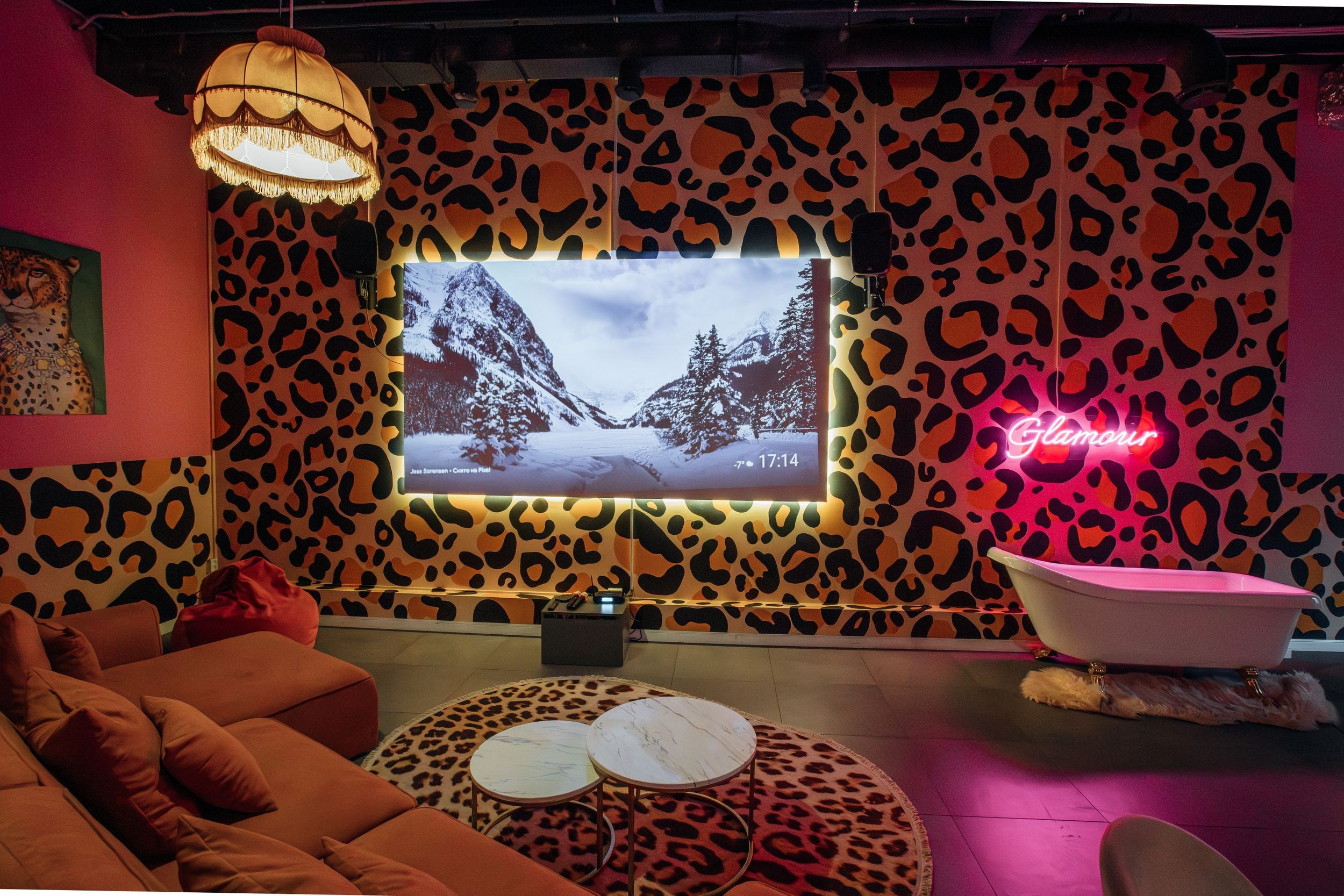 Площадь Карла Фаберже 8Е. Аренда лофта в СПб для мероприятий