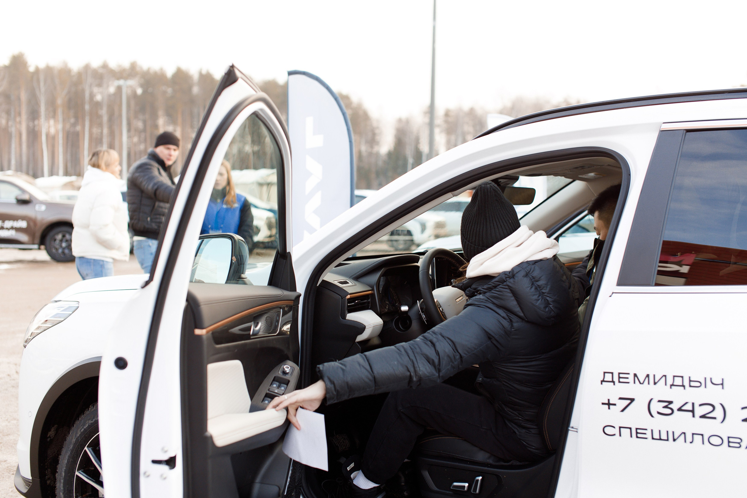 Презентация Нового HAVAL Jolion в ТРК Спешилов. Фотограф Дмитрий Молчанов | Фотограф Пермь | Фотограф