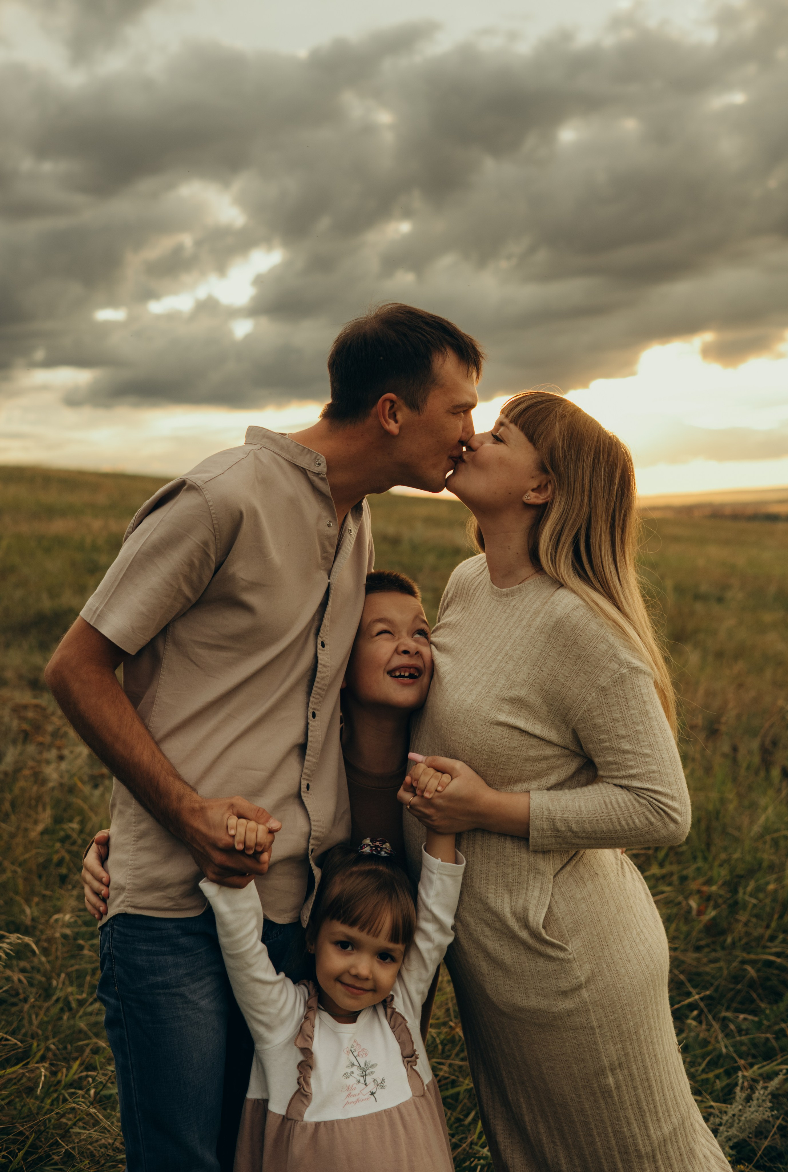 Даша Даня Ксюша Илья Саша и Ева. Свадебный и семейный фотограф в Самаре Головань Наталья