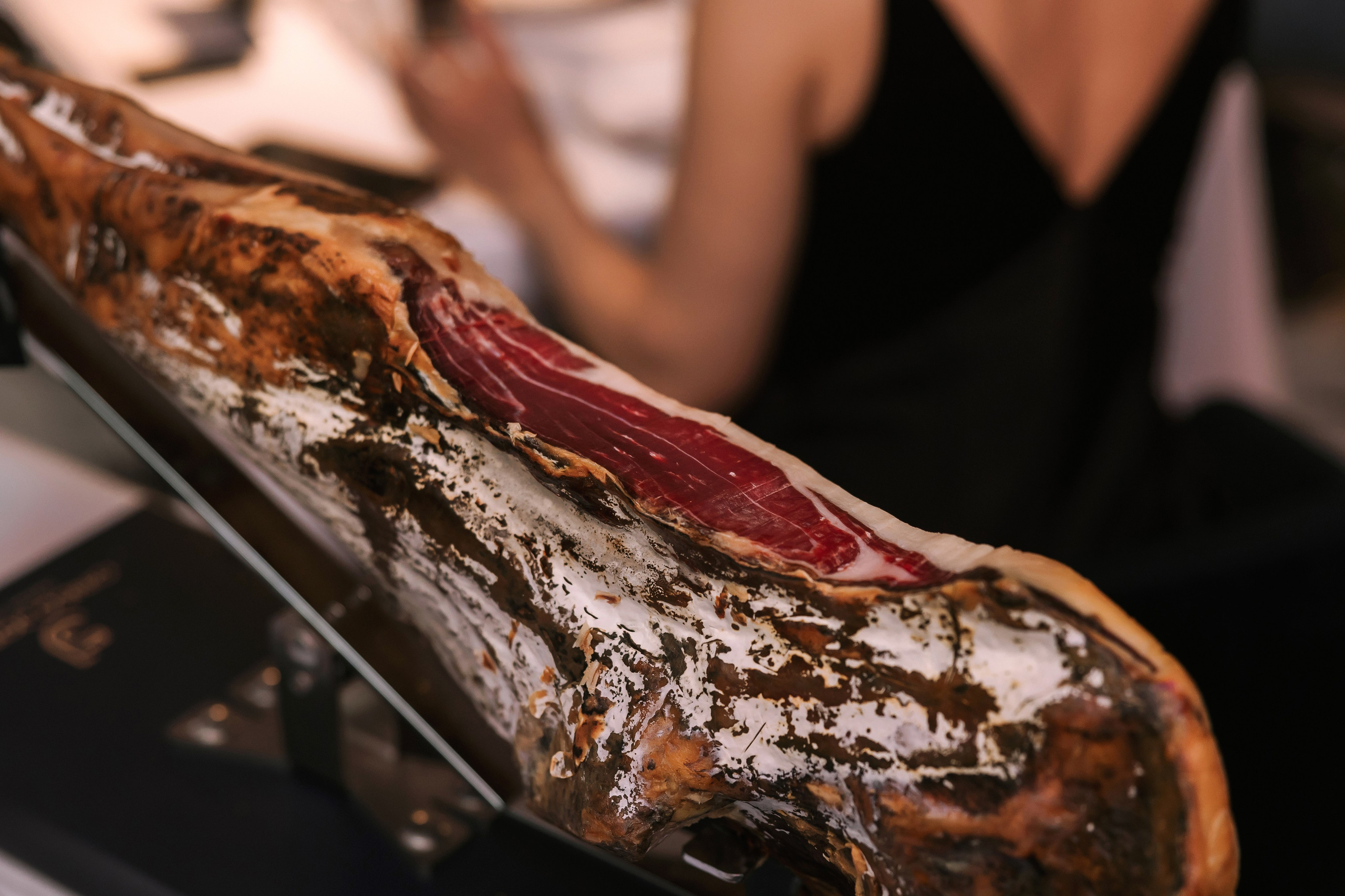 14 февраля (суббота). BENUAR Restaurant