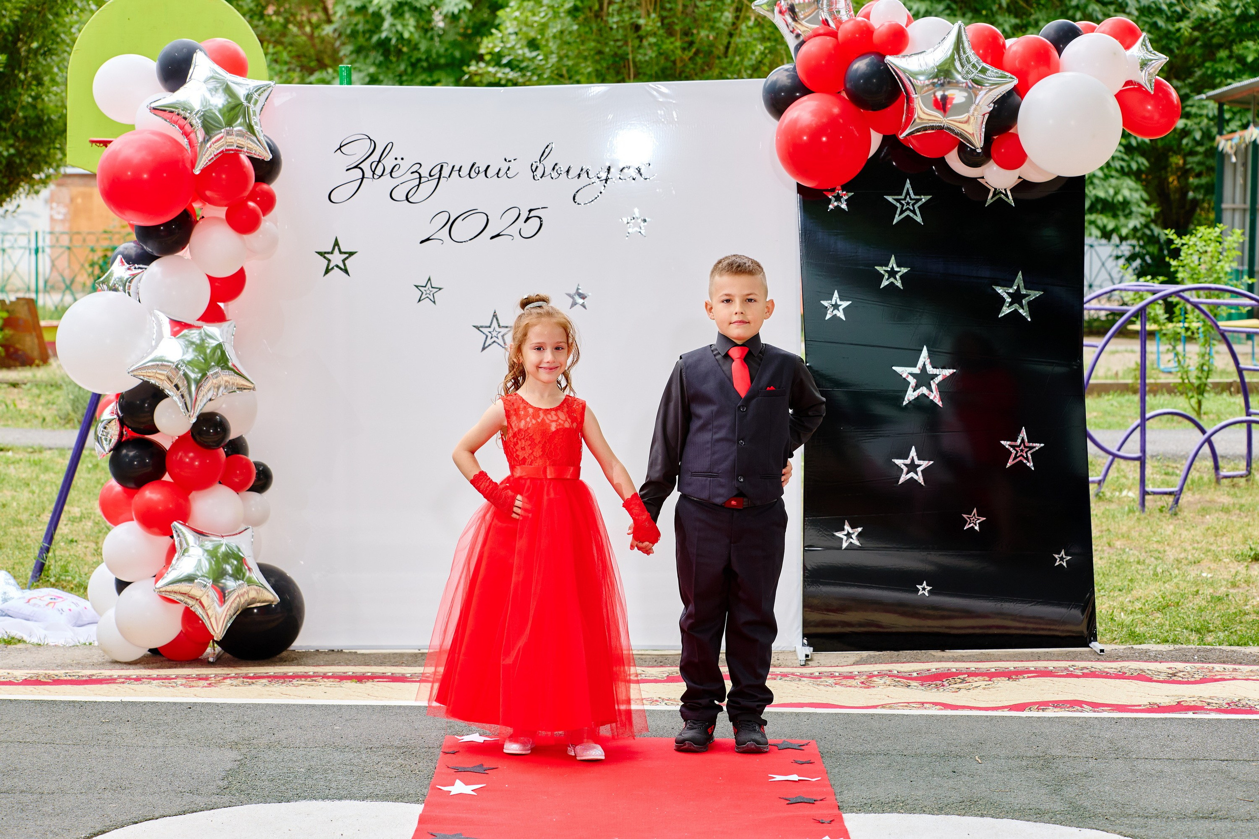 Выпускной 45 сад. Фотограф Выпускные альбомы Таганрог Сергей Коробченко