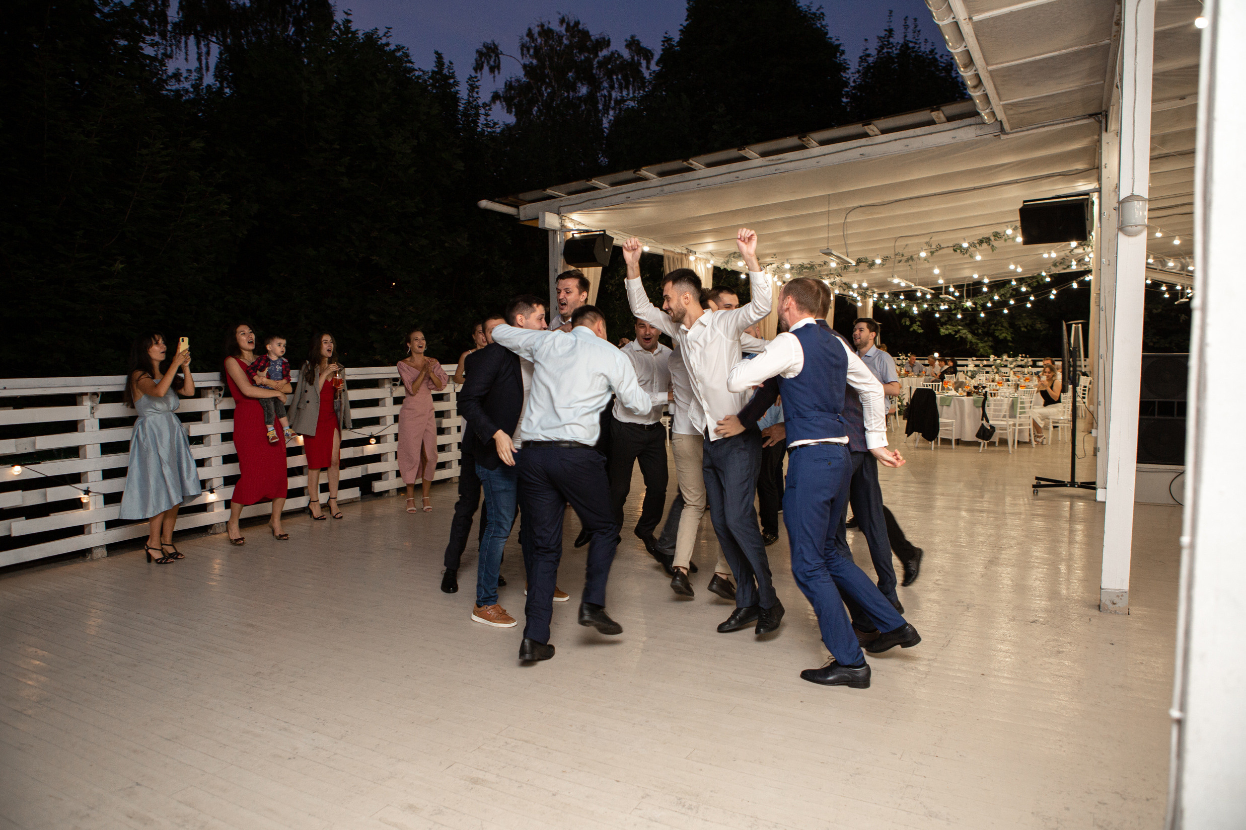 Свадьба с гостями. Свадебный и портретный фотограф Москва