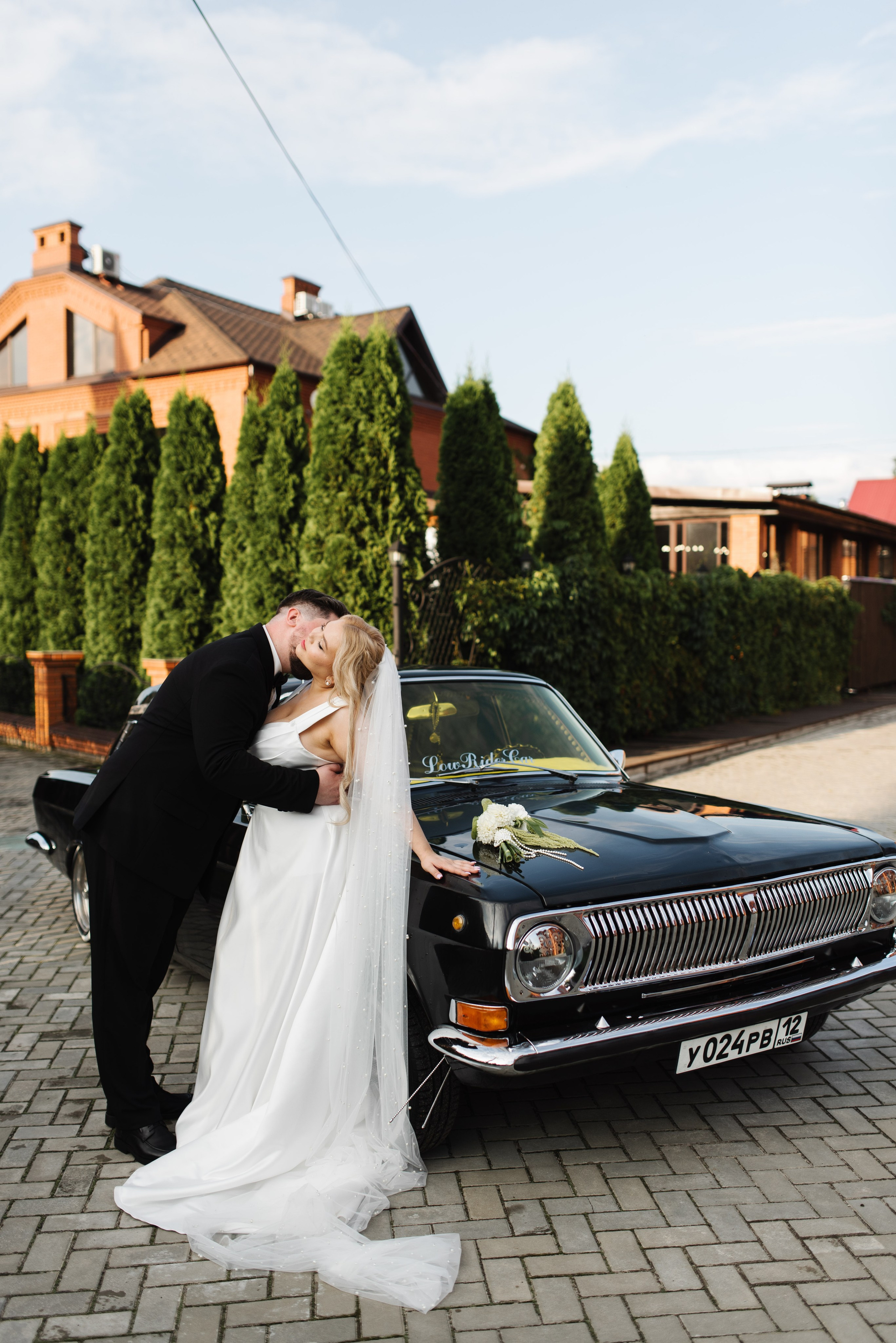 Гаянэ и Роман. Свадебный фотограф Анастасия Бударина