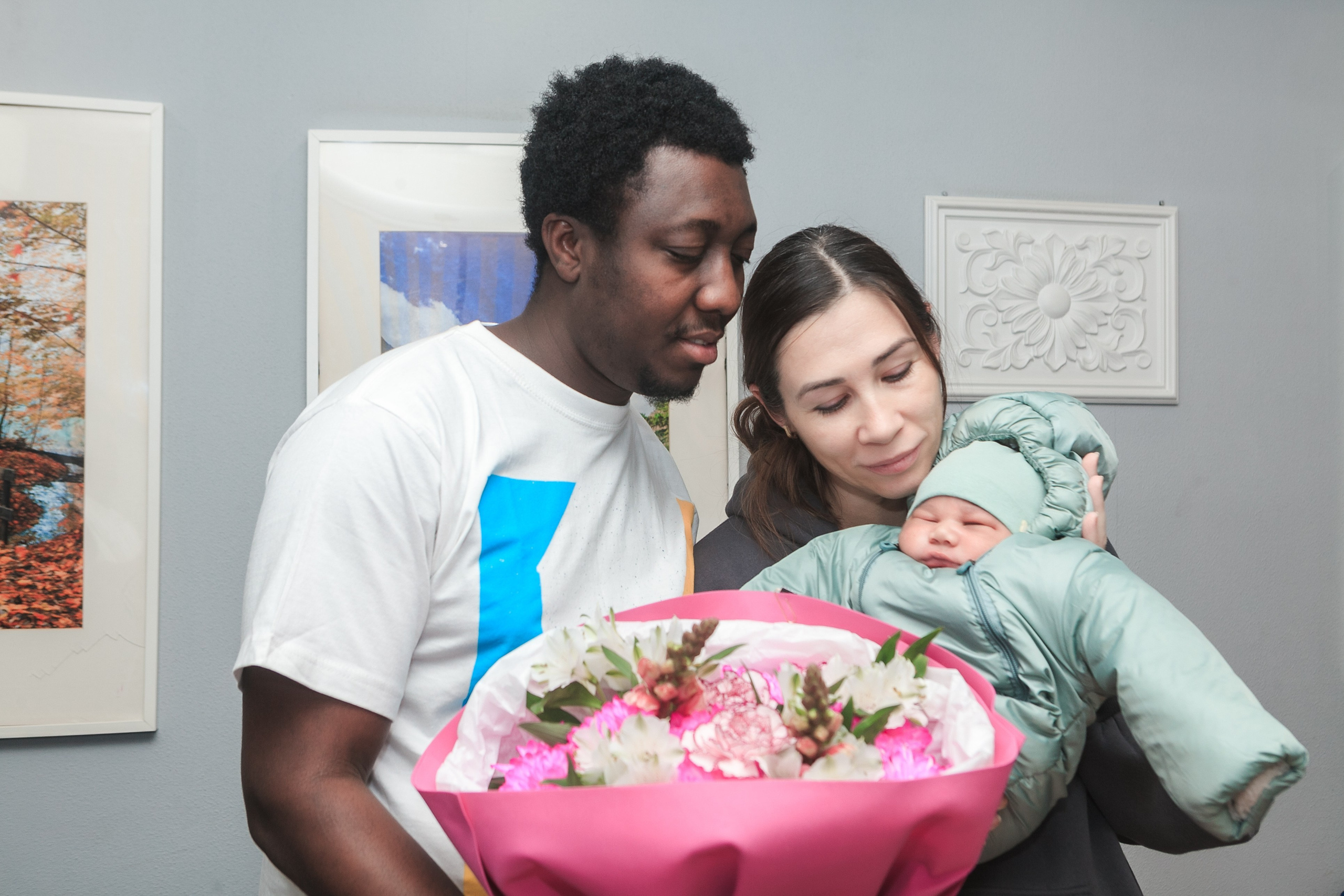 💝. Фотосъемка выписки из роддома в Москве, заказать фотографа на выписку ньюборн съемка в роддоме newborn фотограф в Юдино