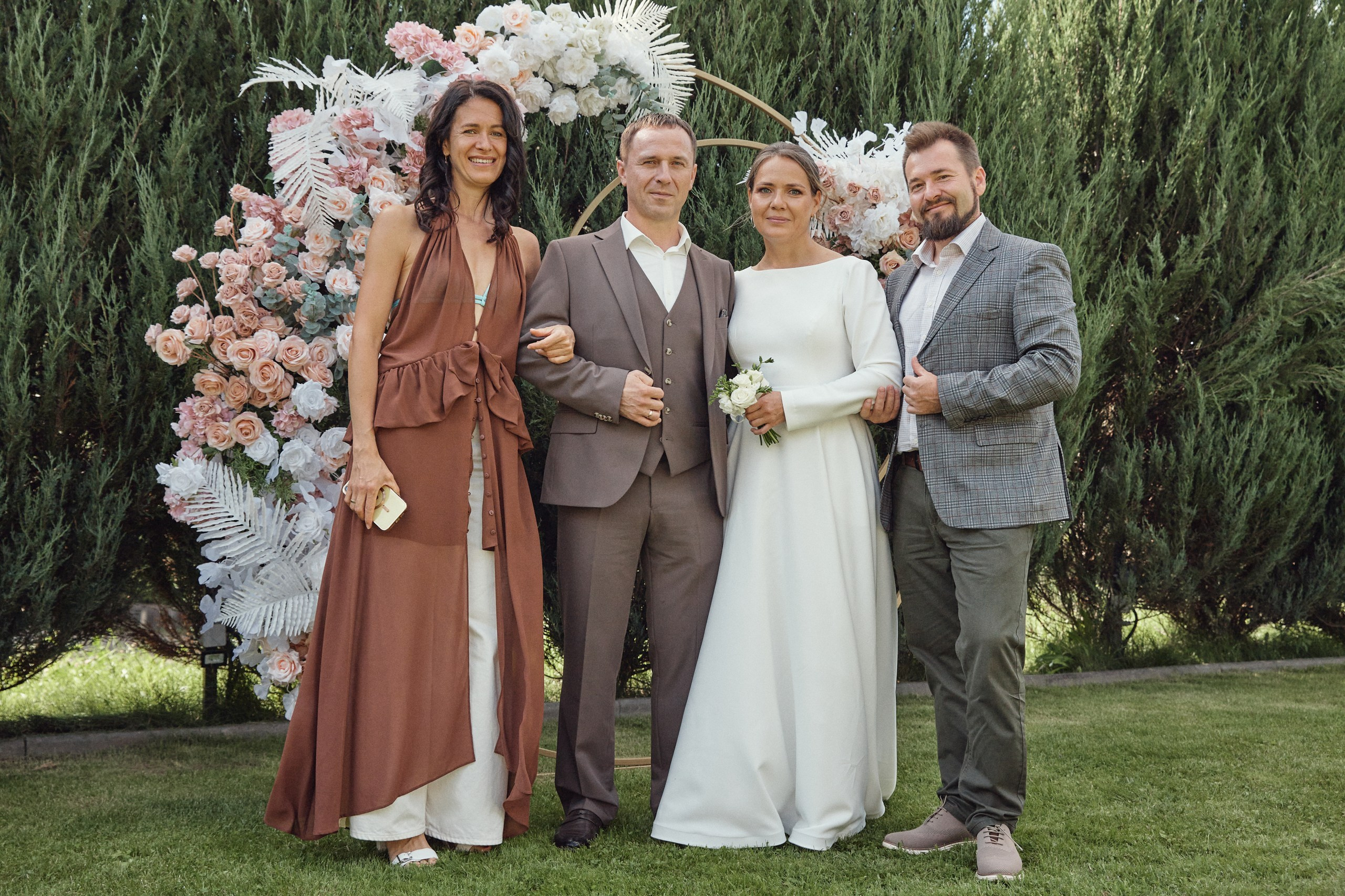 Счастье здесь. Свадебный фотограф Антон Артюшин. Работаю в Нижнем Новгороде и Москве