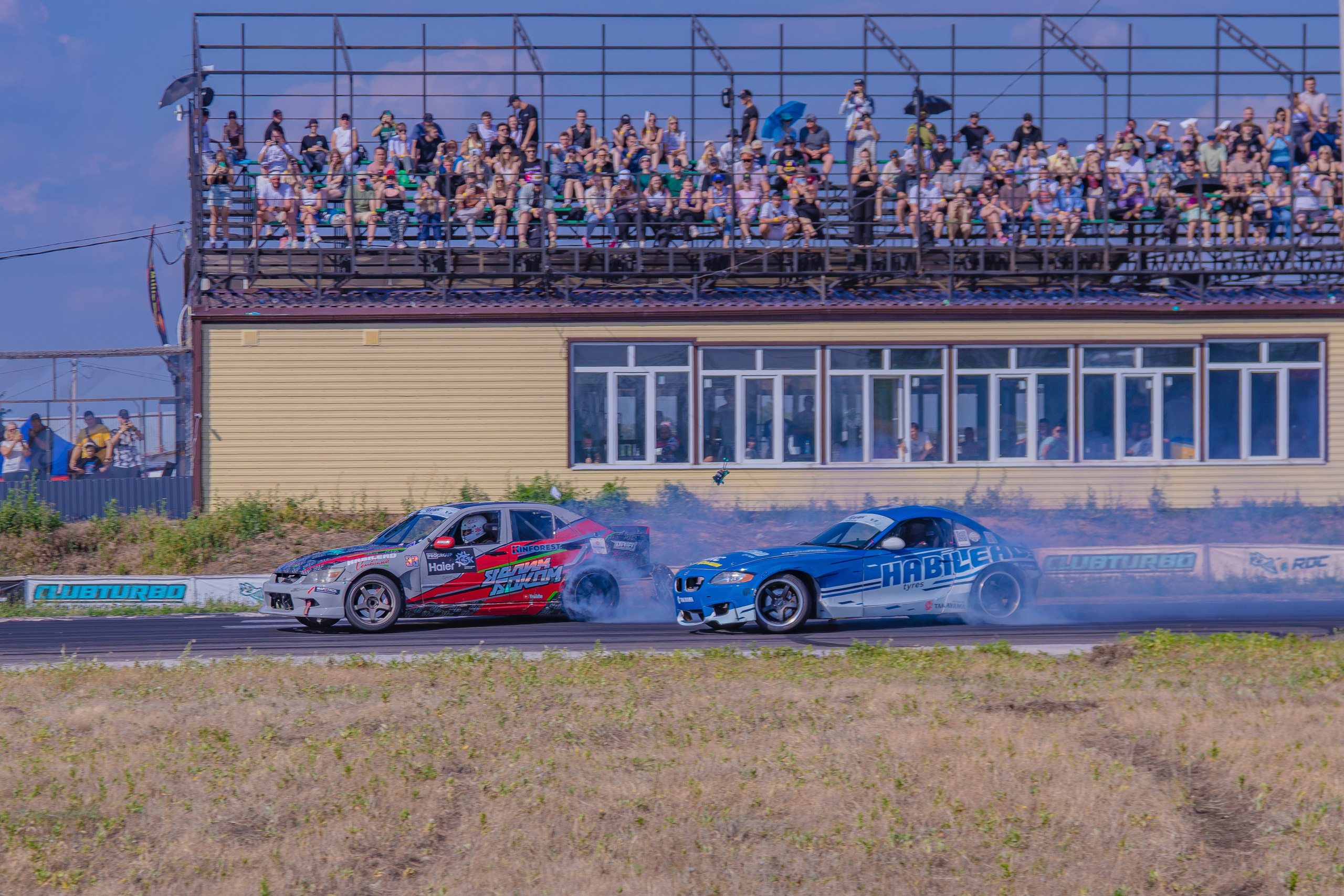 Фотосъёмка профессионального дрифта в Ростов-на-Дону. Портретный фотограф в Ростове-на-Дону Антон Казарин