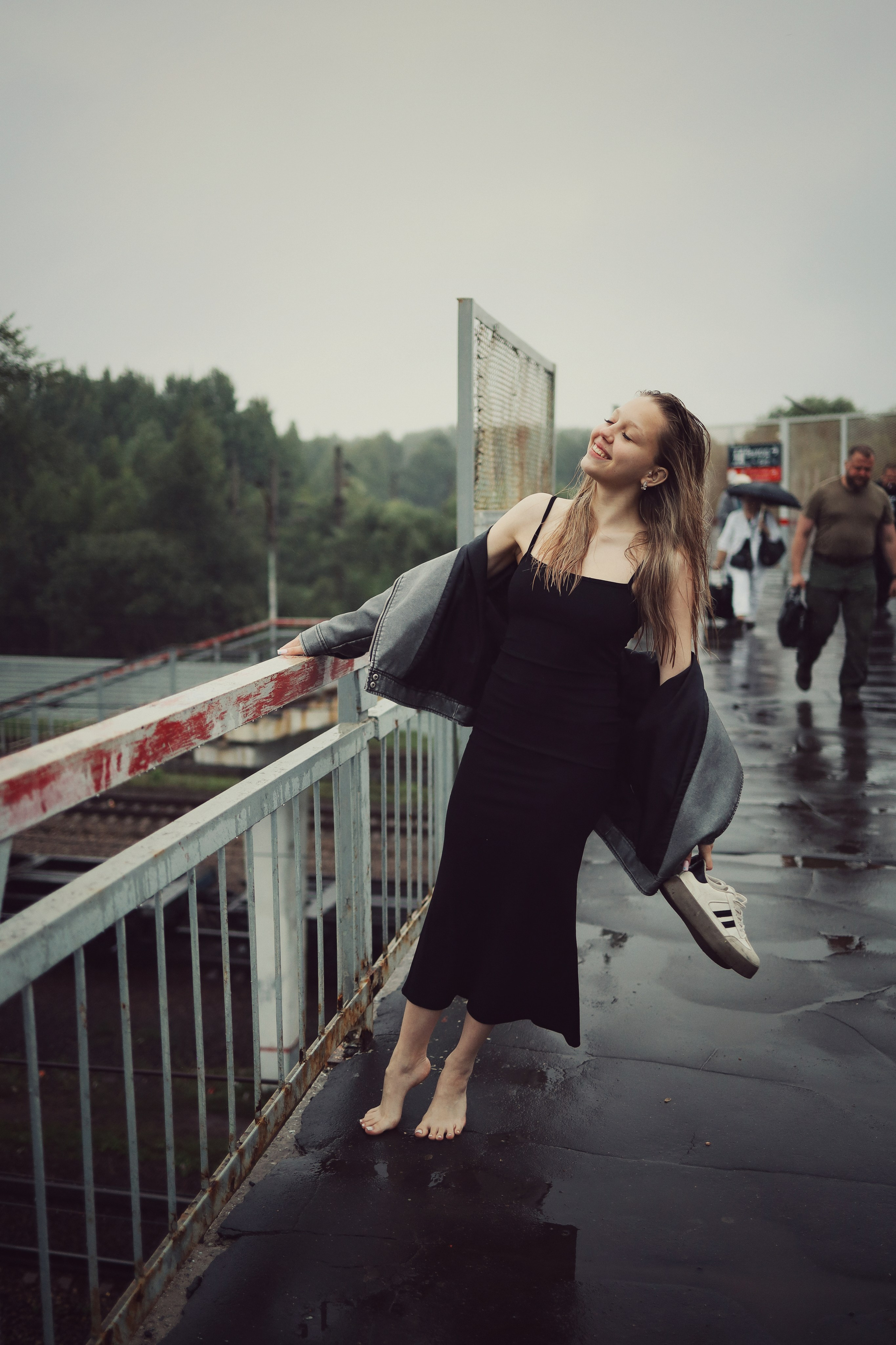 Василиса под дождем. Фотограф Анастасия Фальковская