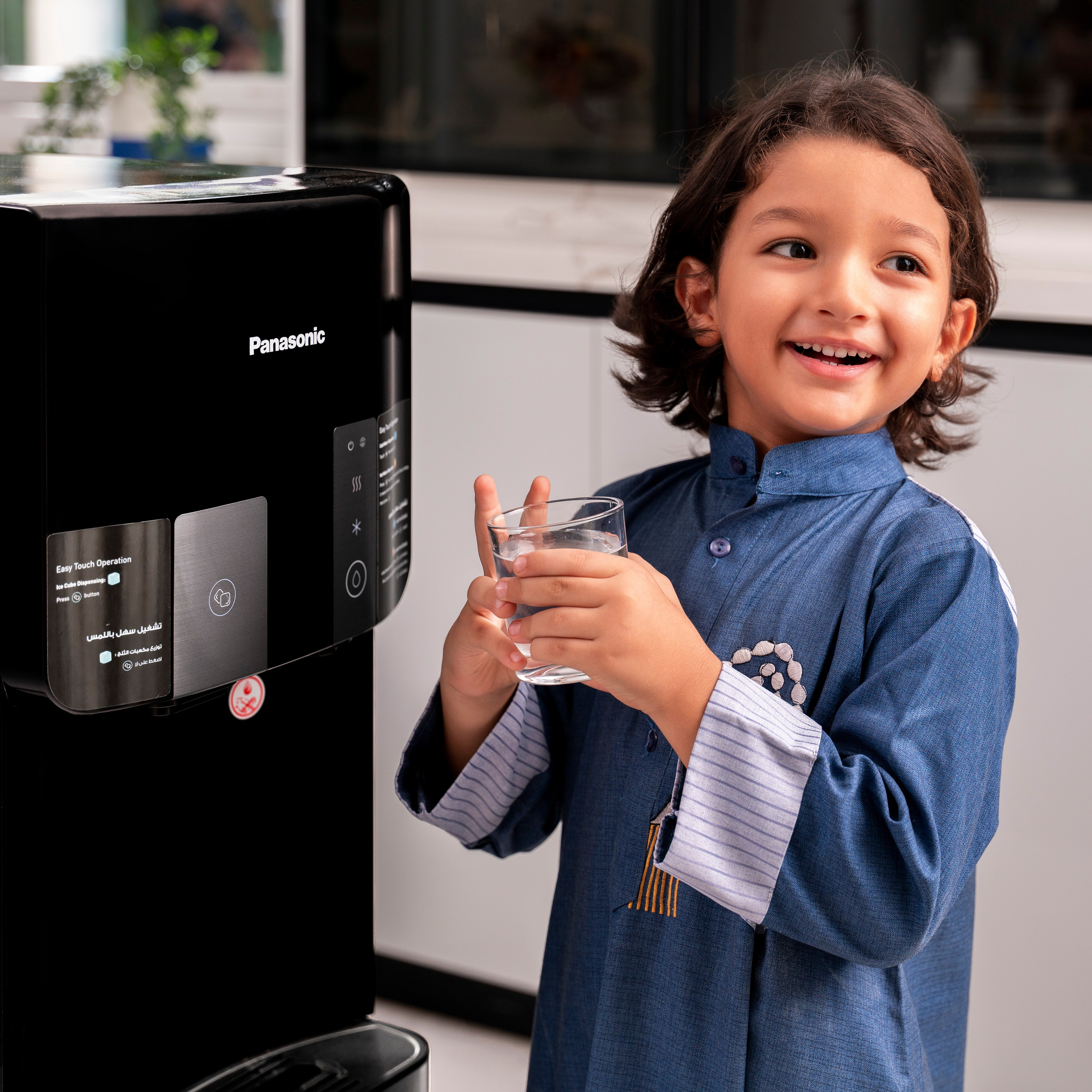 Panasonic water dispenser. Advertising photographer in Dubai — Maxim Mitrofanov