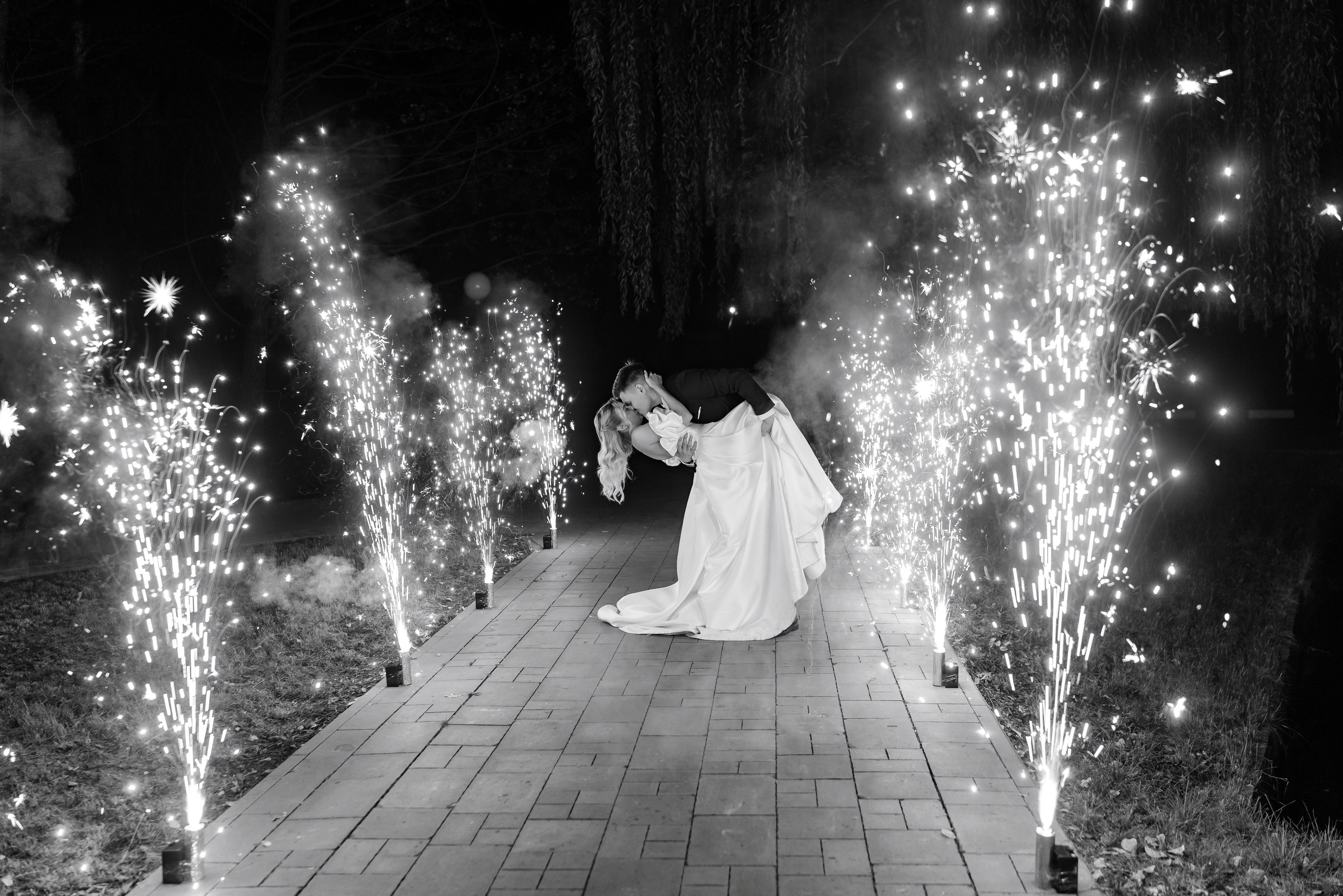 Денис и Анастасия. Свадебный и семейный фотограф в Алексеевке Марина Купреева