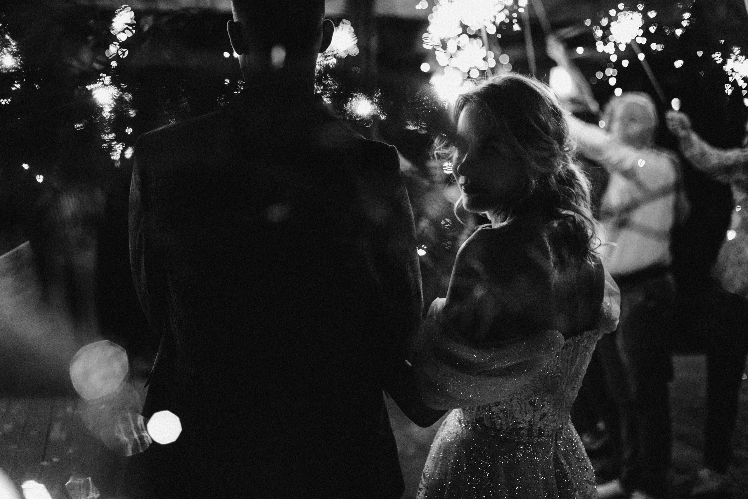 Ты одна мне горишь, как звезда в тишине отдаления. Душевный фотограф Ваших самых ярких событий Марина Погребняк