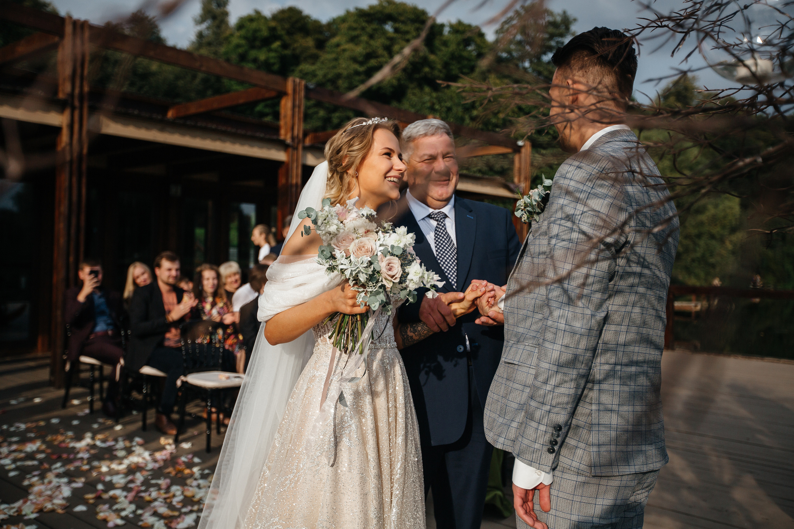 Ты одна мне горишь, как звезда в тишине отдаления. Душевный фотограф Ваших самых ярких событий Марина Погребняк