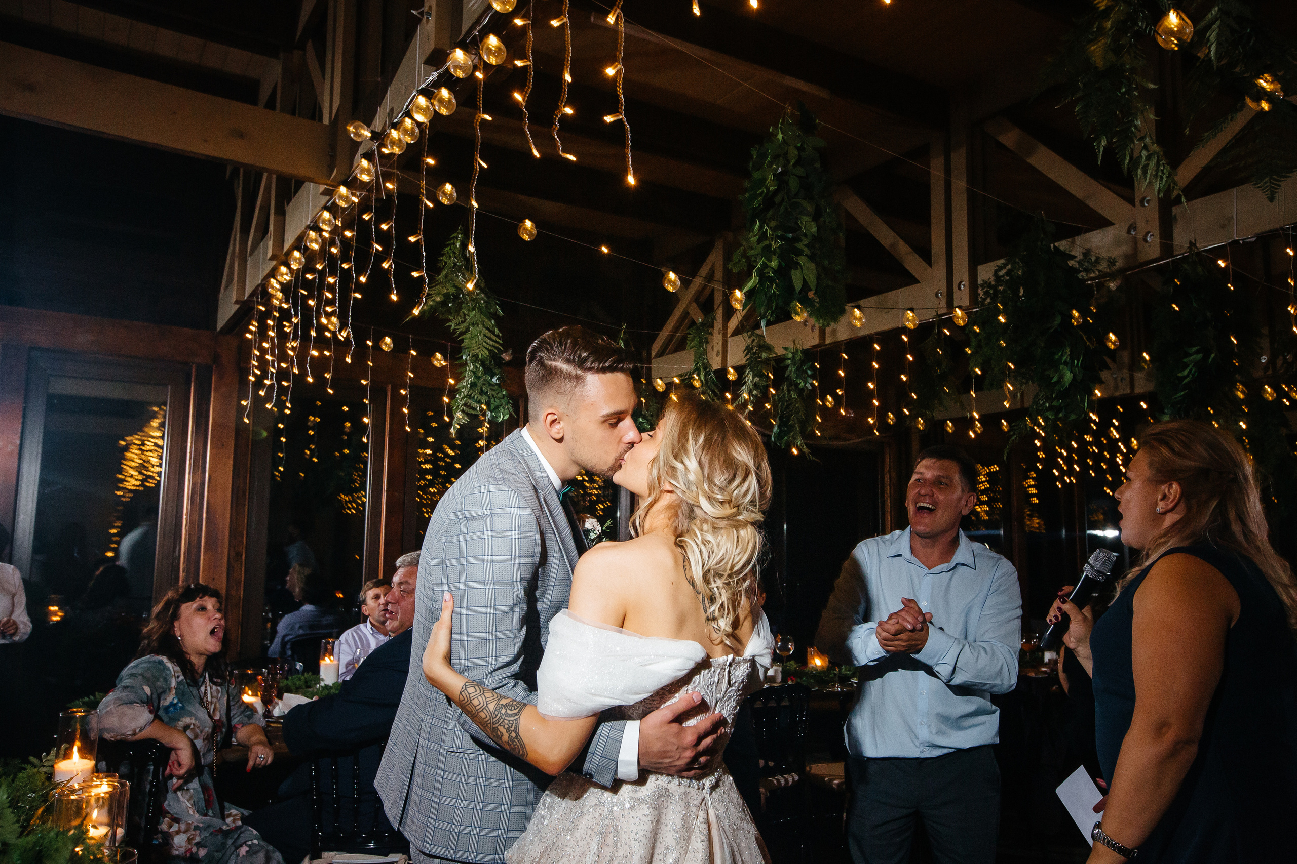 Ты одна мне горишь, как звезда в тишине отдаления. Душевный фотограф Ваших самых ярких событий Марина Погребняк