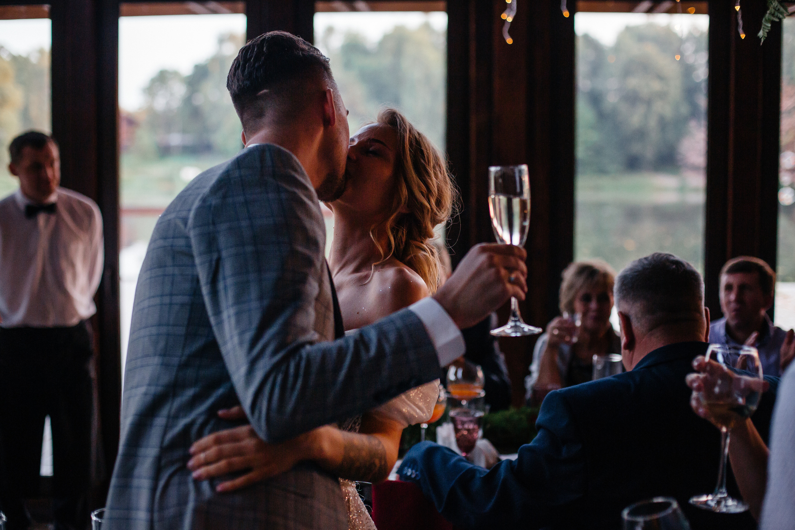 Ты одна мне горишь, как звезда в тишине отдаления. Душевный фотограф Ваших самых ярких событий Марина Погребняк