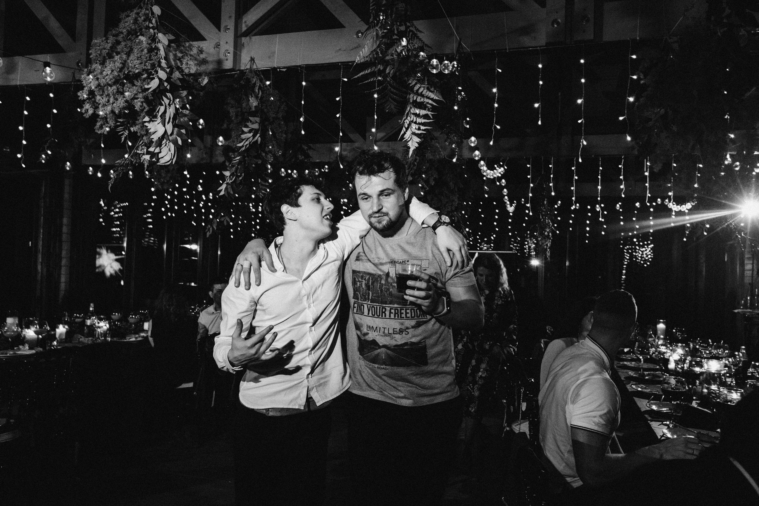 Ты одна мне горишь, как звезда в тишине отдаления. Душевный фотограф Ваших самых ярких событий Марина Погребняк