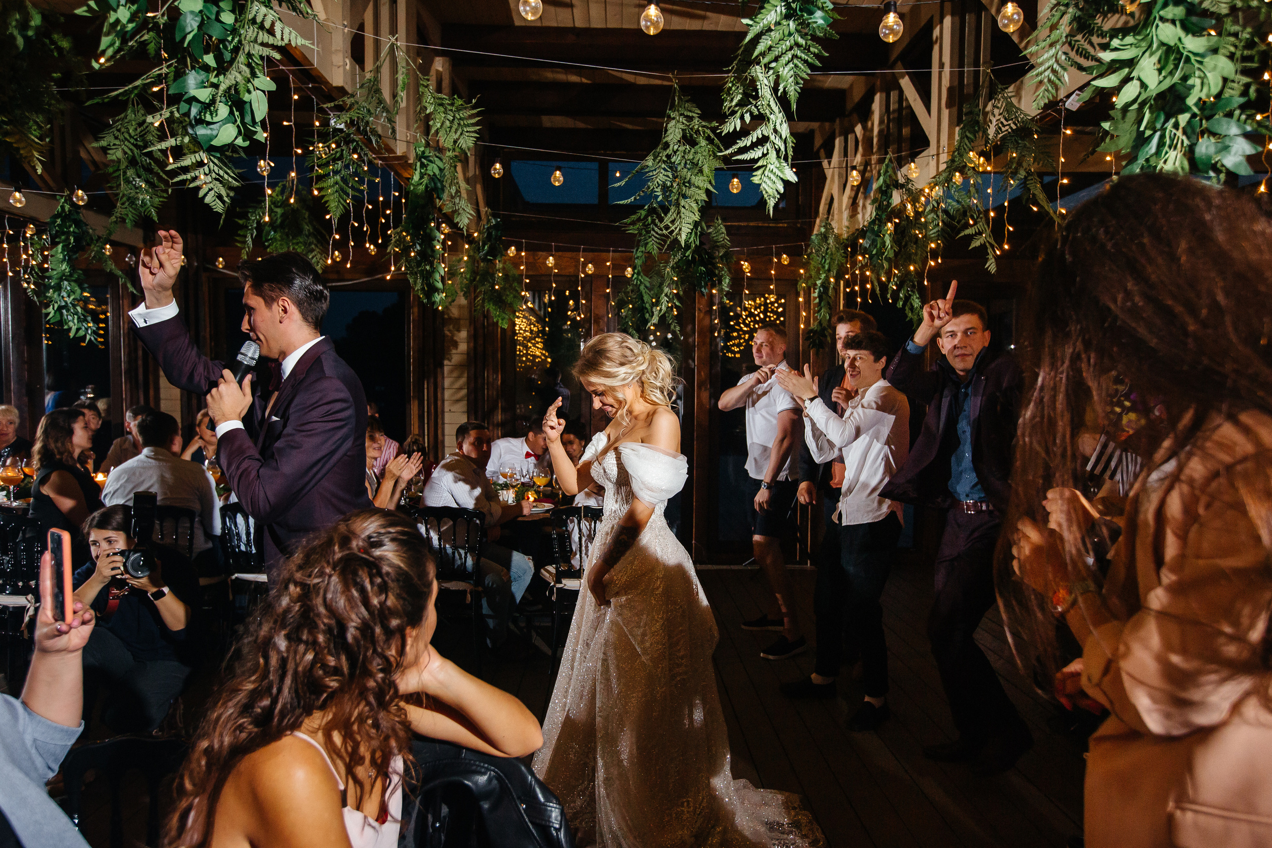 Ты одна мне горишь, как звезда в тишине отдаления. Душевный фотограф Ваших самых ярких событий Марина Погребняк