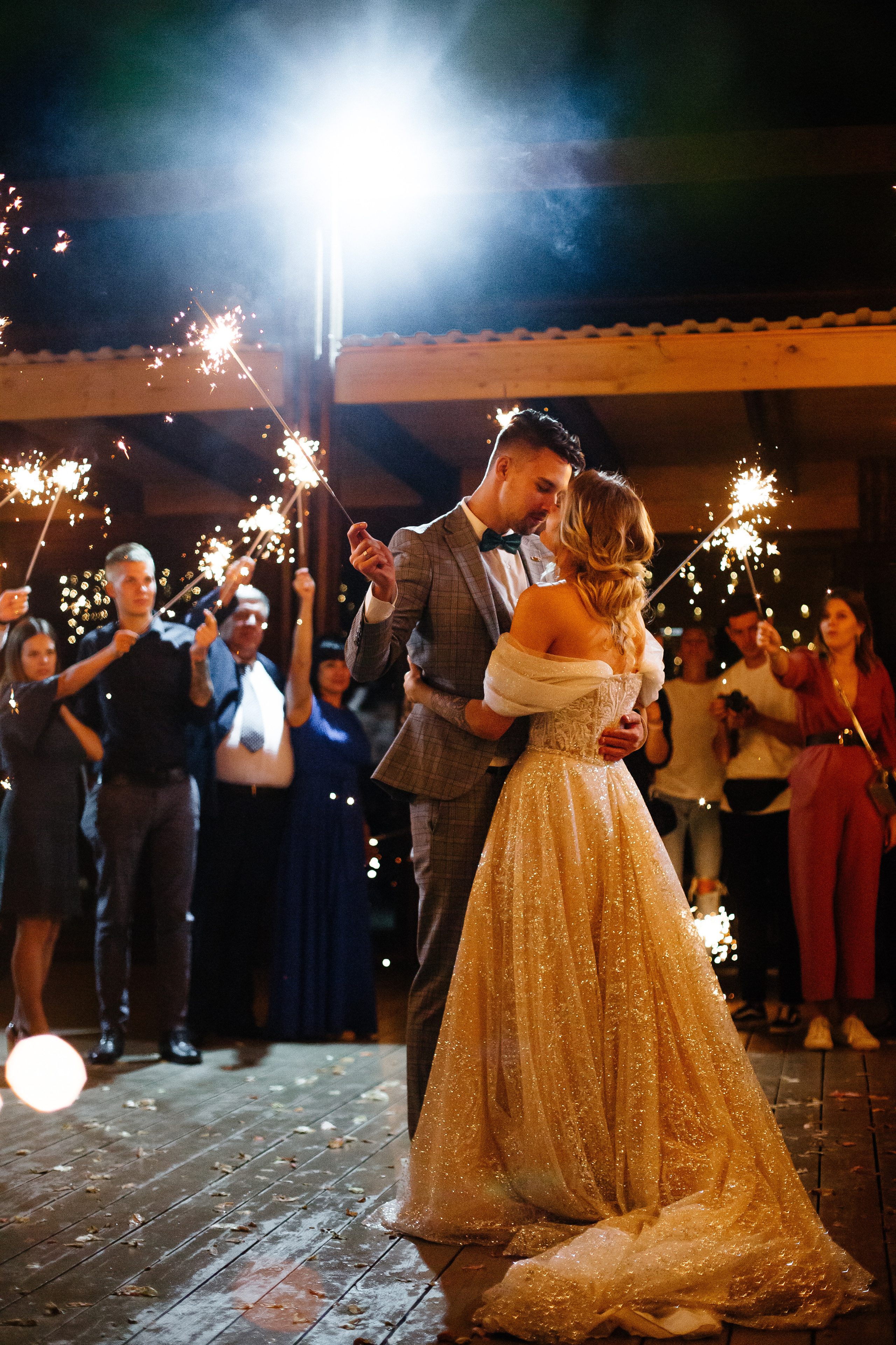 Ты одна мне горишь, как звезда в тишине отдаления. Душевный фотограф Ваших самых ярких событий Марина Погребняк