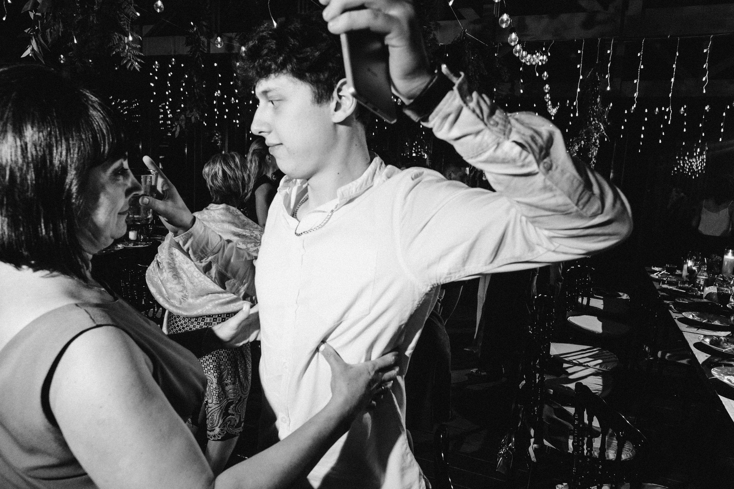 Ты одна мне горишь, как звезда в тишине отдаления. Душевный фотограф Ваших самых ярких событий Марина Погребняк