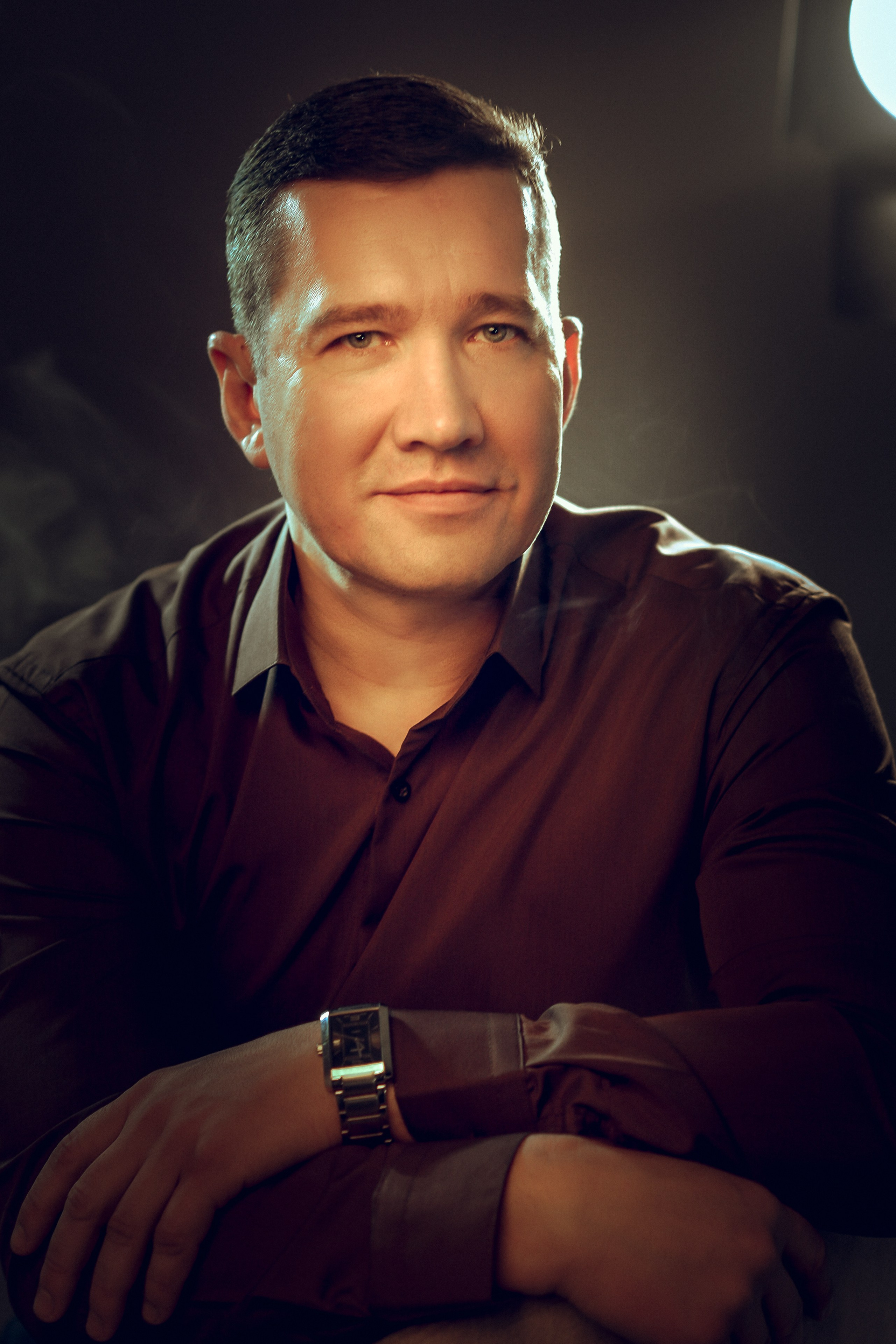 МУЖСКОЙ ПОРТРЕТ. Фотограф Юлия Антушева