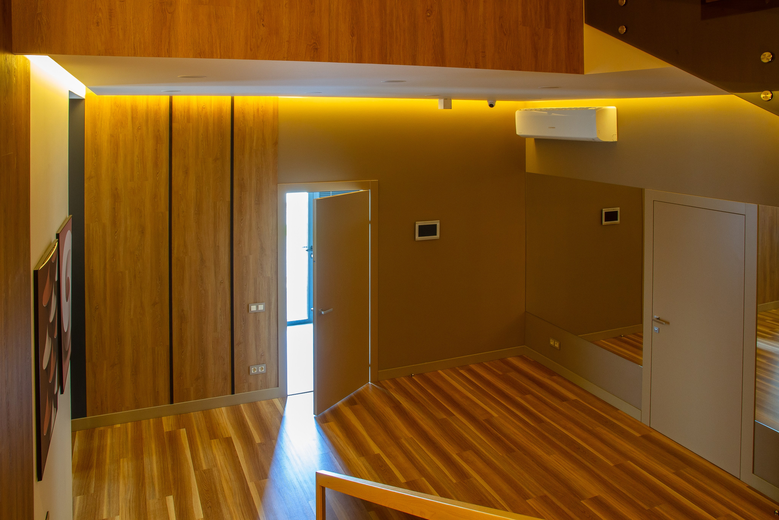 Дом 1. Фотограф Антон Катунин | Симферополь