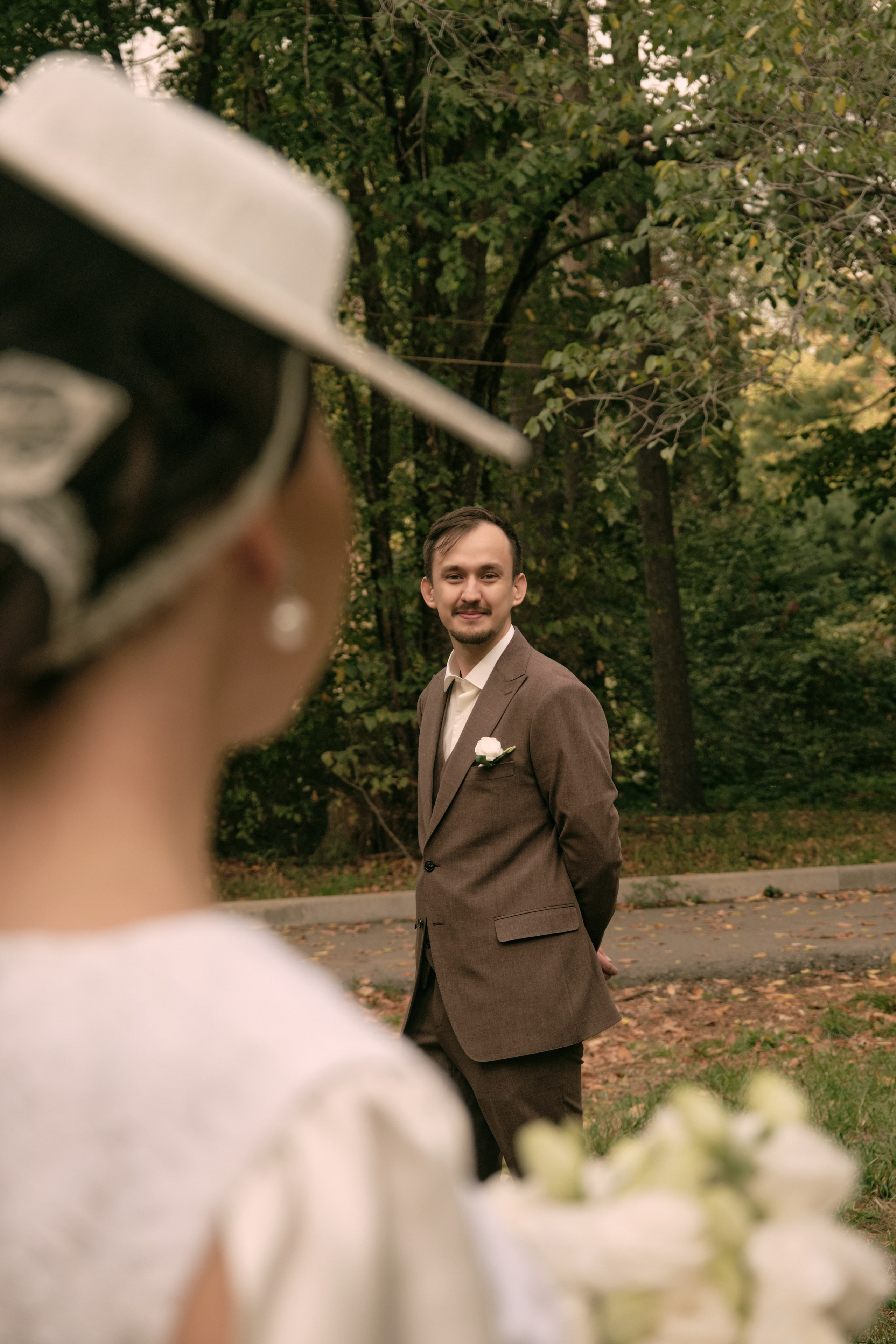 Фотопрогулка в ботаническом саду город Алматы. Видеограф и Фотограф в Алматы и Астана