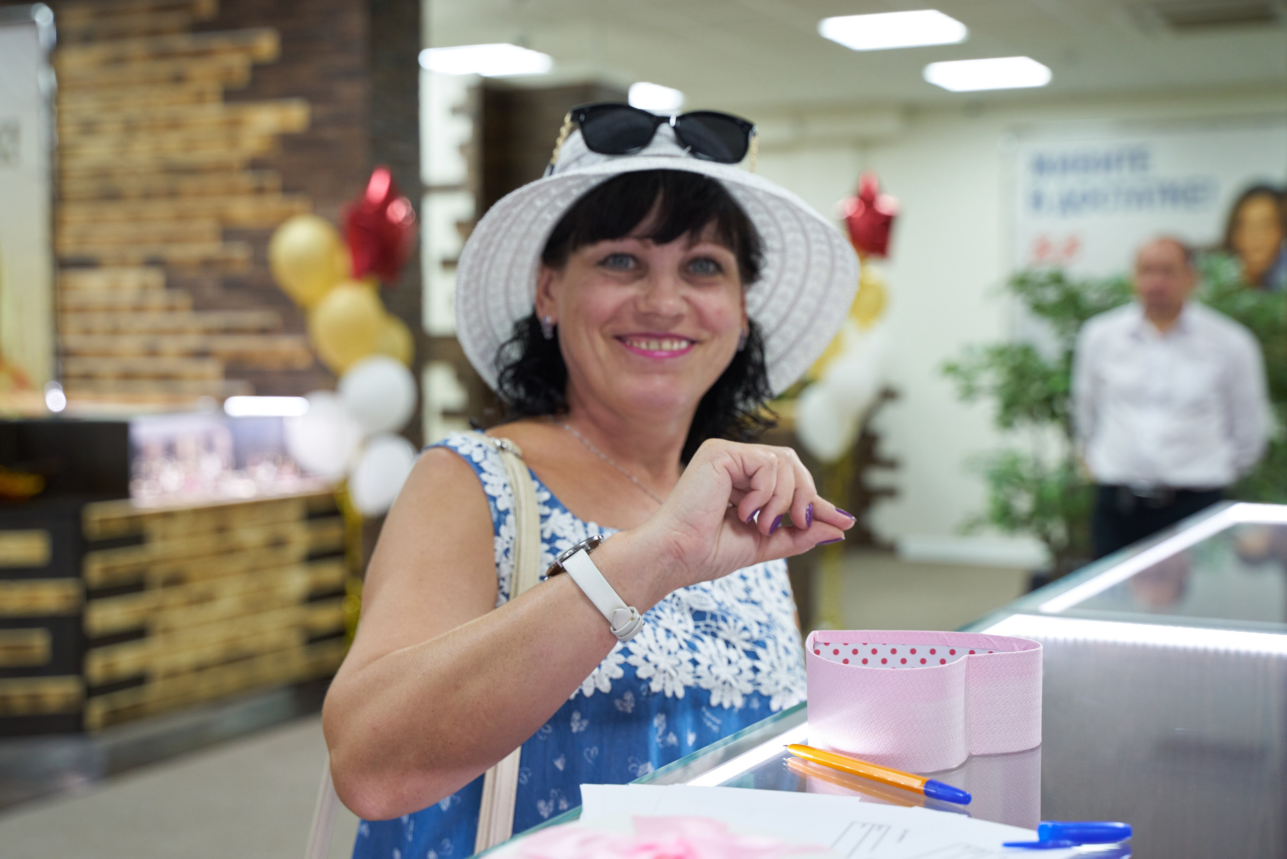 Открытие ювелирного салона B2B. Фото и видео съемка в Сочи Адлере Красной поляне