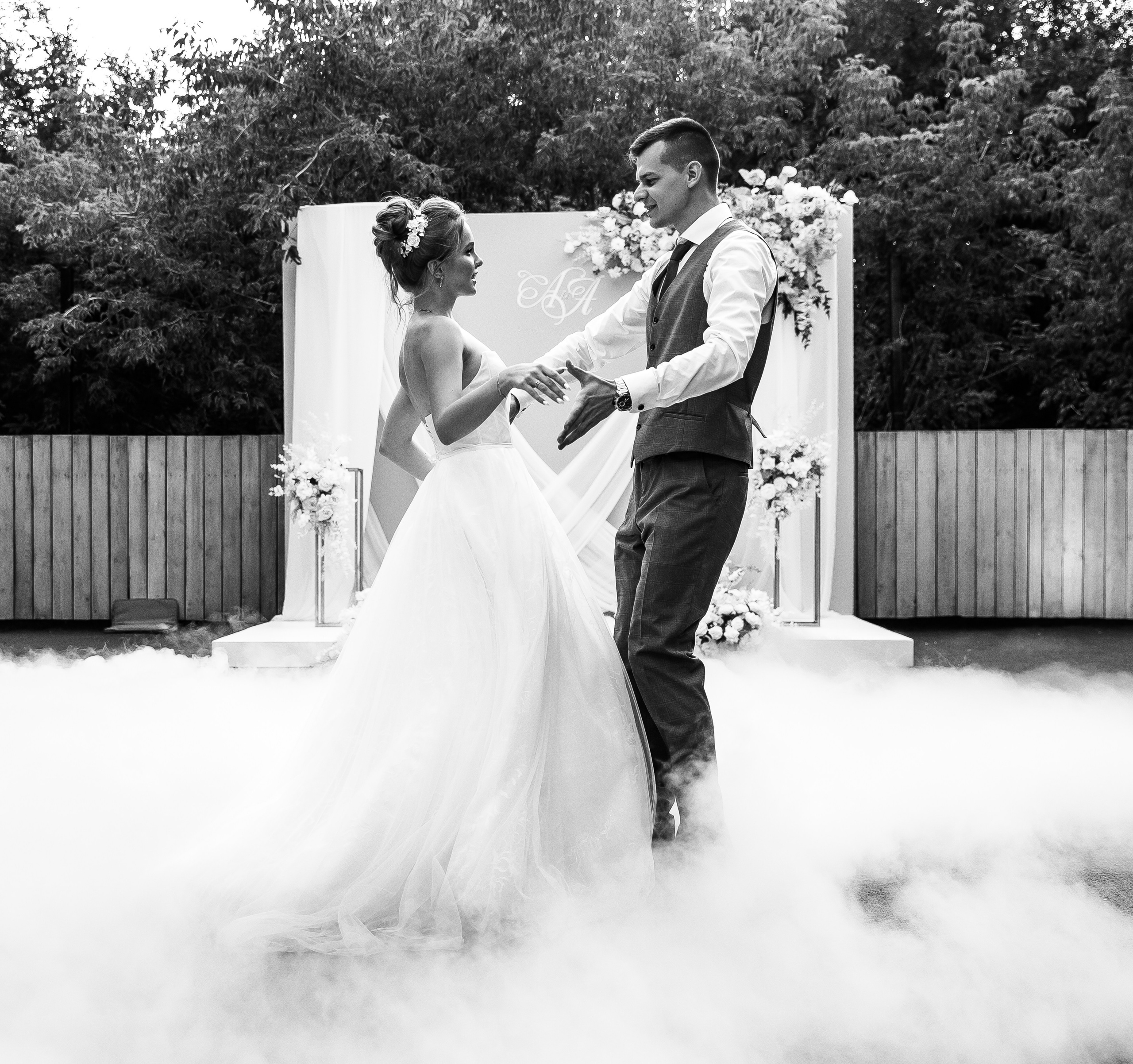 А&А — фотосессия на стадионе. Свадебный фотограф в Оренбурге Илья Володьков