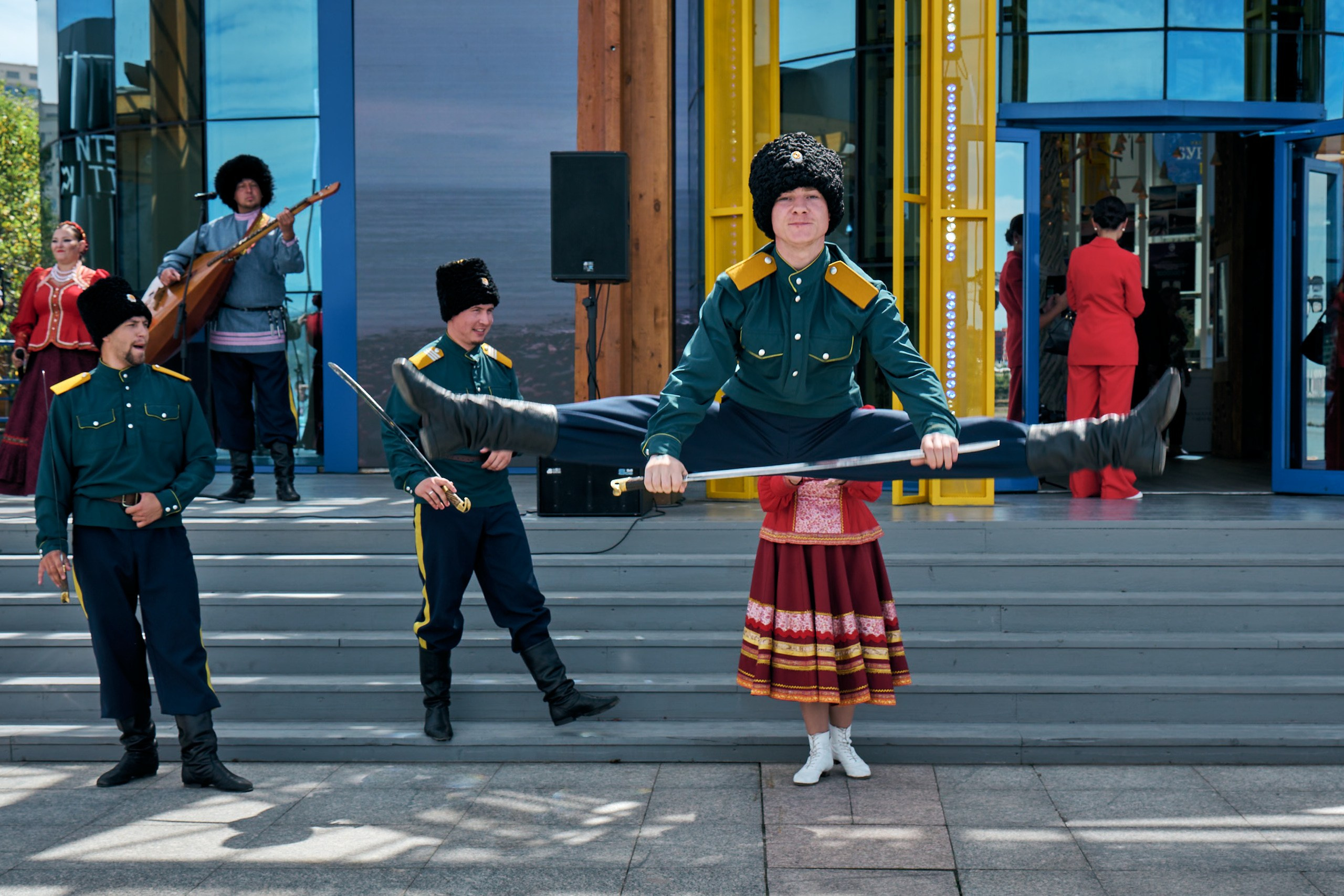 Вэф молодежный день. Профессиональный репортажный фотограф Инесса Иминова