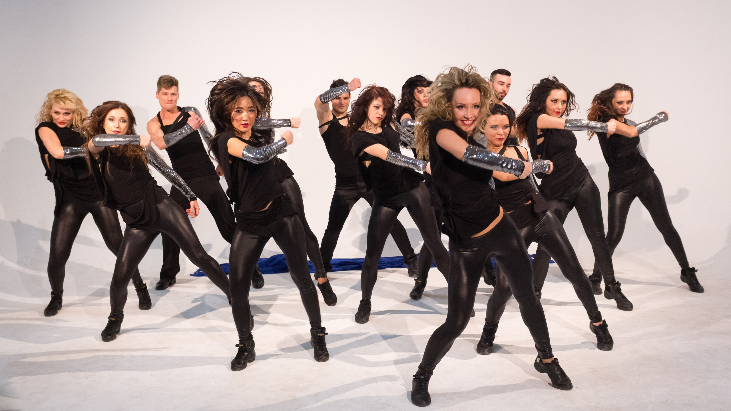 Портреты групповые. Видеограф Добромыслов