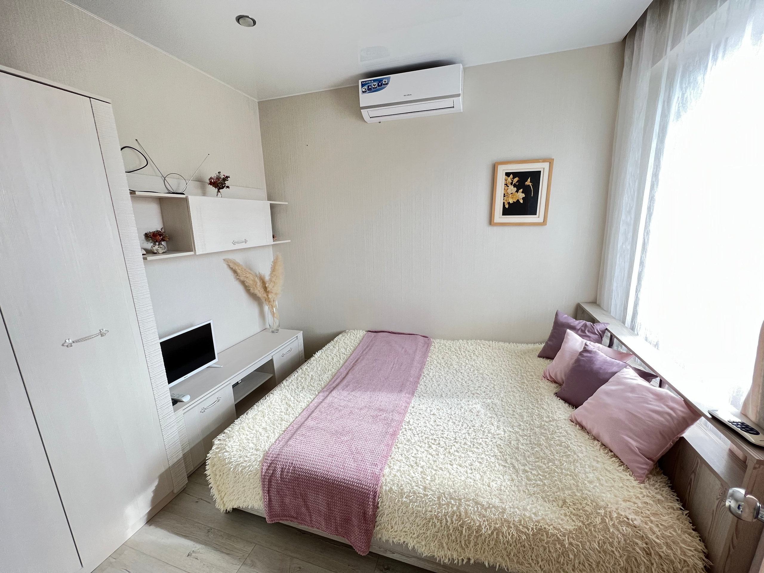 Уютная, светлая квартира в центральном районе Сочи рядом с морем!. Квартиры посуточно, длительно в Сочи, LARA APART GROUP