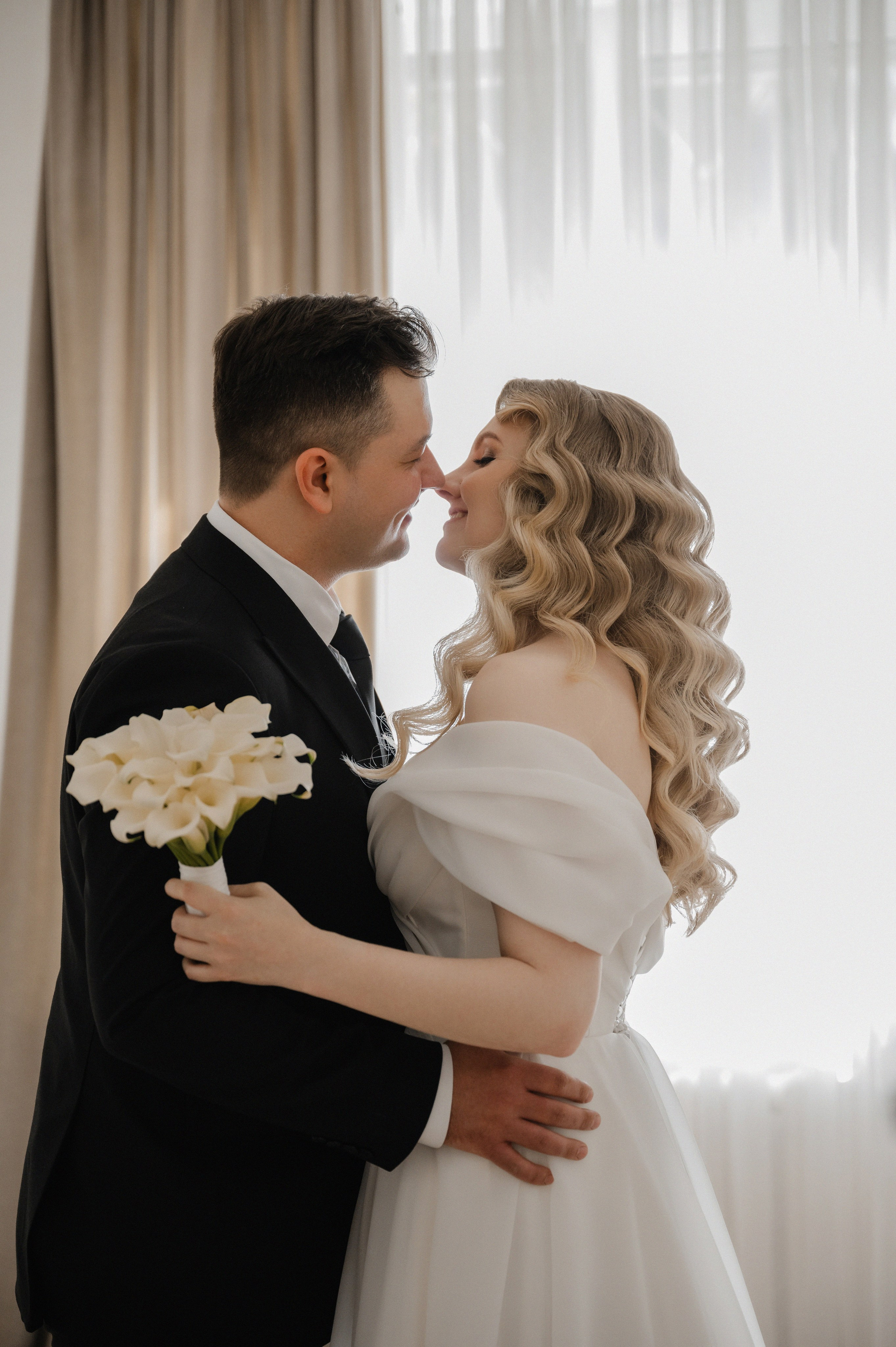 Илья и Ольга.Кусково. Свадебный фотограф Раменское-Москва