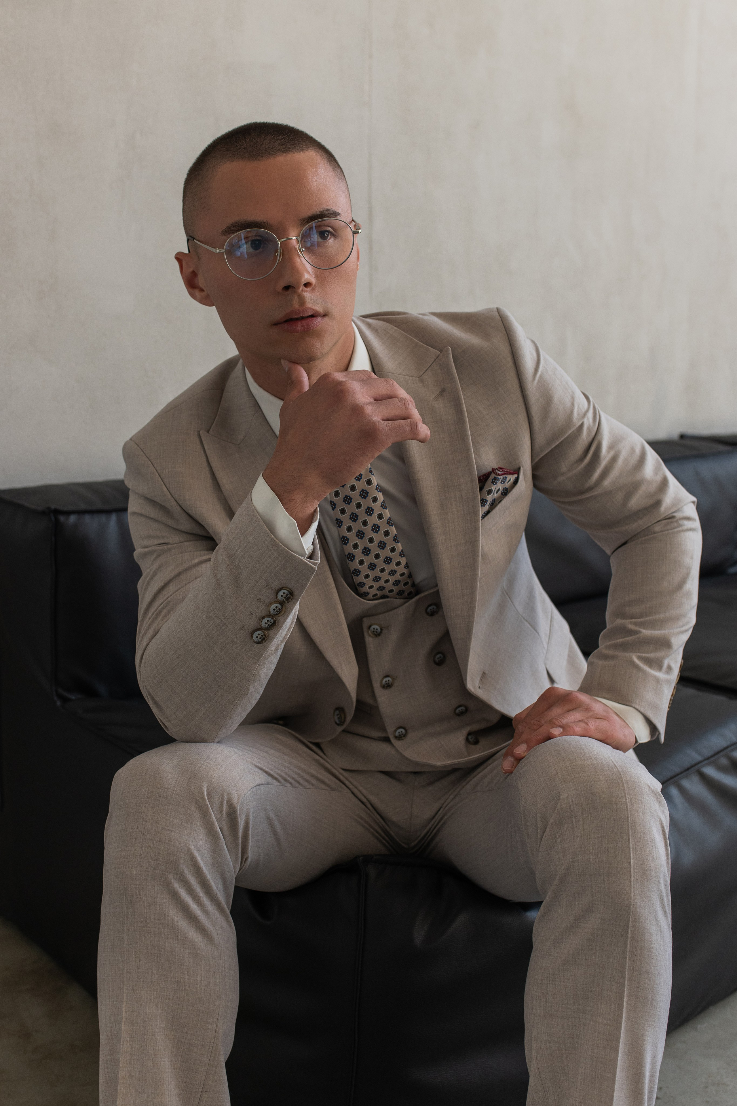 Контент-съёмка для бренда мужских костюмов «Дом Капитана». Свадебный фотограф Екатеринбург/Челябинск — Любовь Волохова