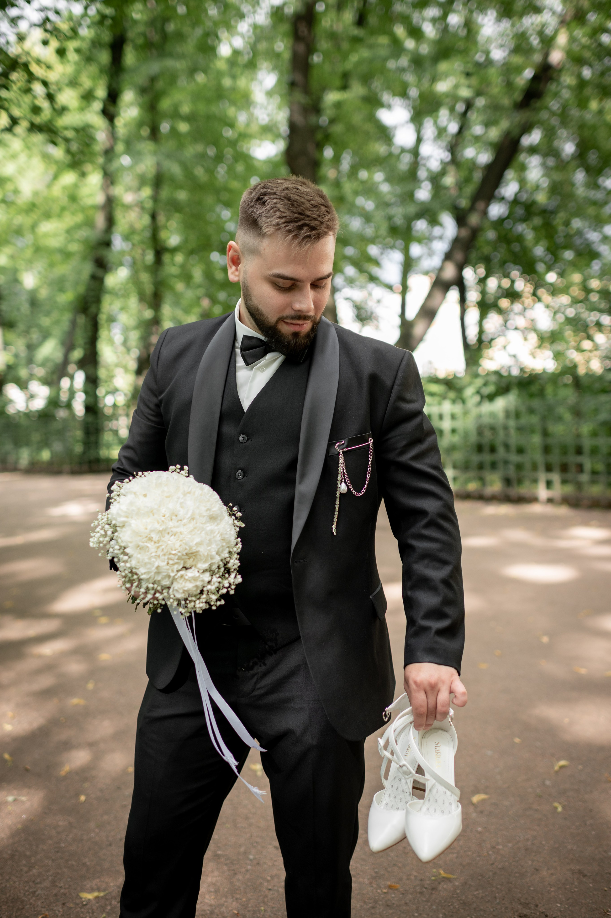 Диана и Евгений (маршрут № 1 в Питере: Исаакиевская площадь, красные маркизы Астории, набережная Мойки, Дворец Штиглица и Летний сад). Портретный, семейный и свадебный фотограф в Санкт-Петербурге и в Пушкине Ширяев Денис