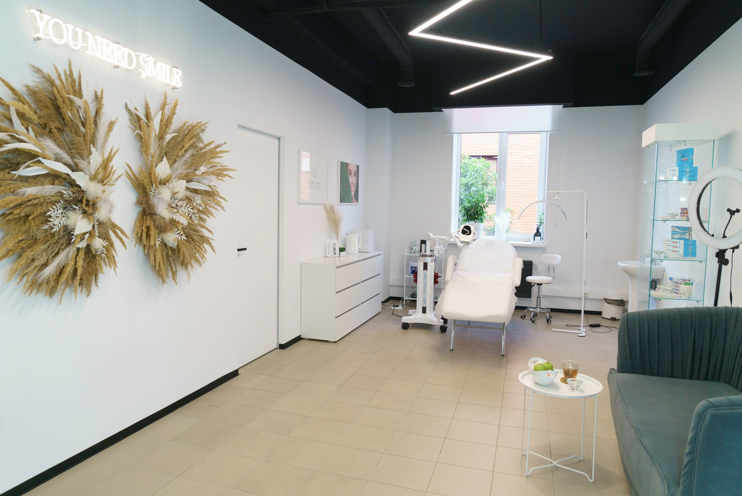 Профессиональная фотосъемка интерьеров медицинских клиник и центров В Краснодаре. Качественная фотосъемка интерьеров медцентров. Шедевры для Вас! Фотограф и Видеограф в Краснодаре Пахиев Руслан