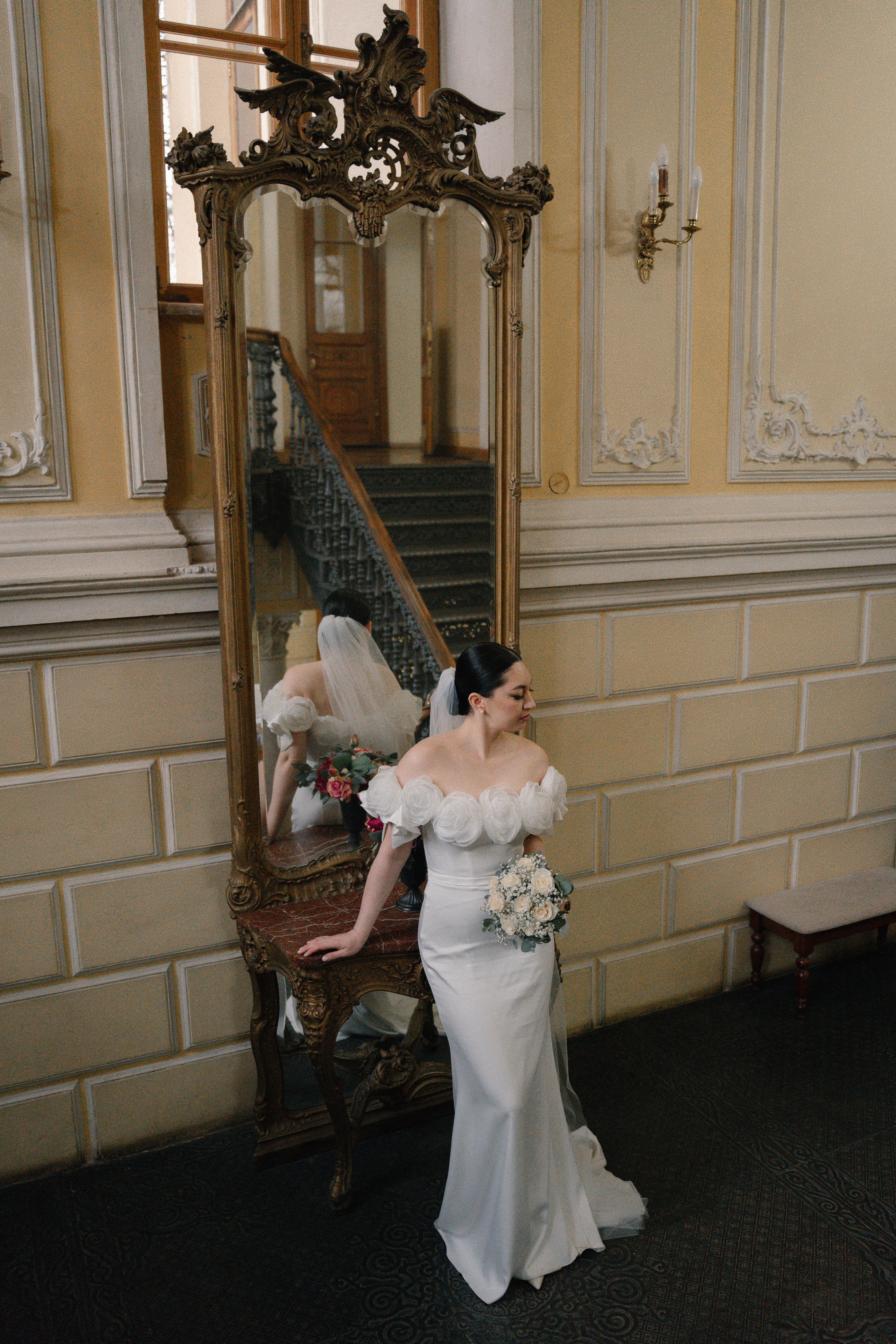 Свадебная фотосессия в Библиотеке читальне им. Пушкина