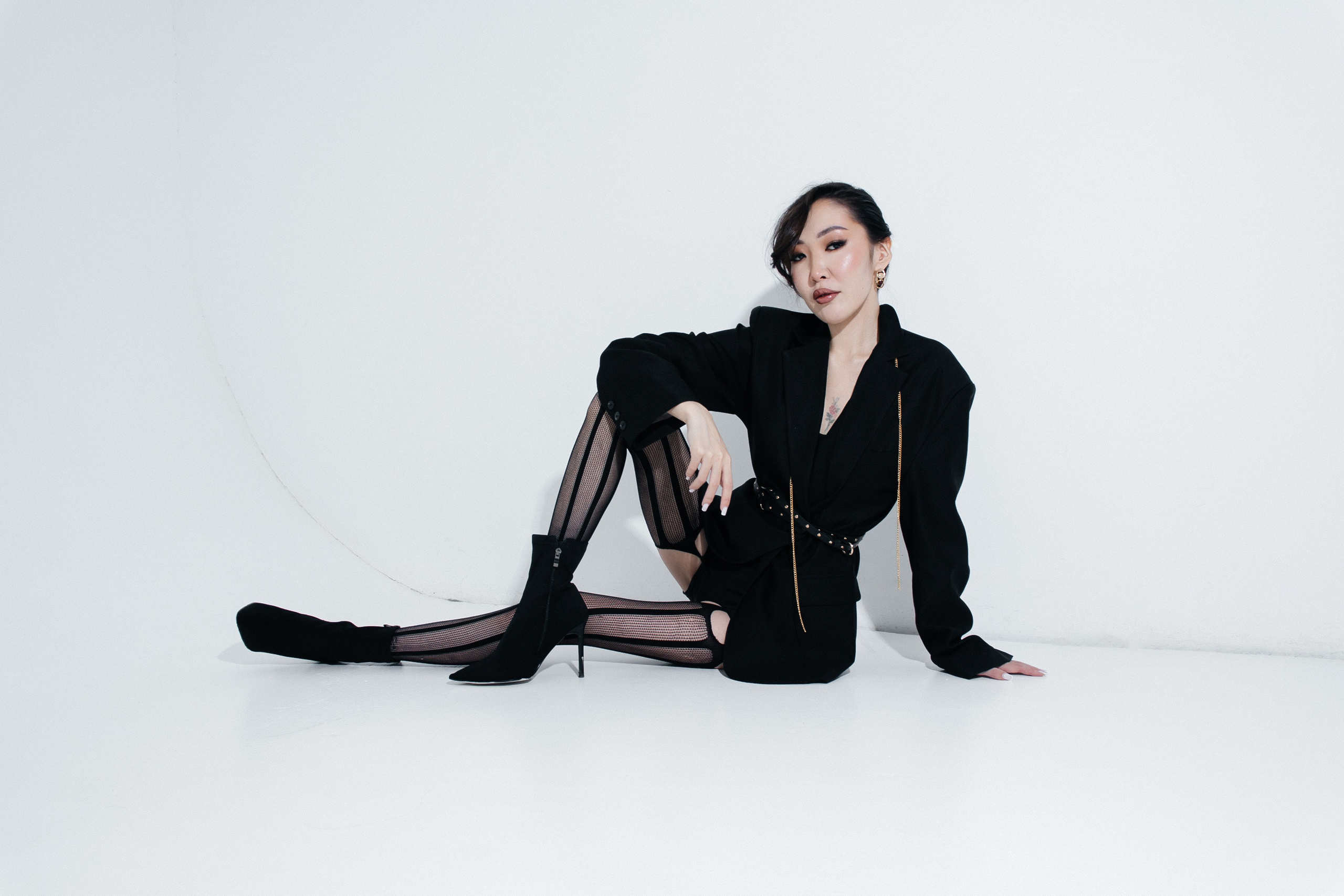 Женский портрет Якутск, женская фотосессия Якутск. Фотограф Якутск Зоя Николаева