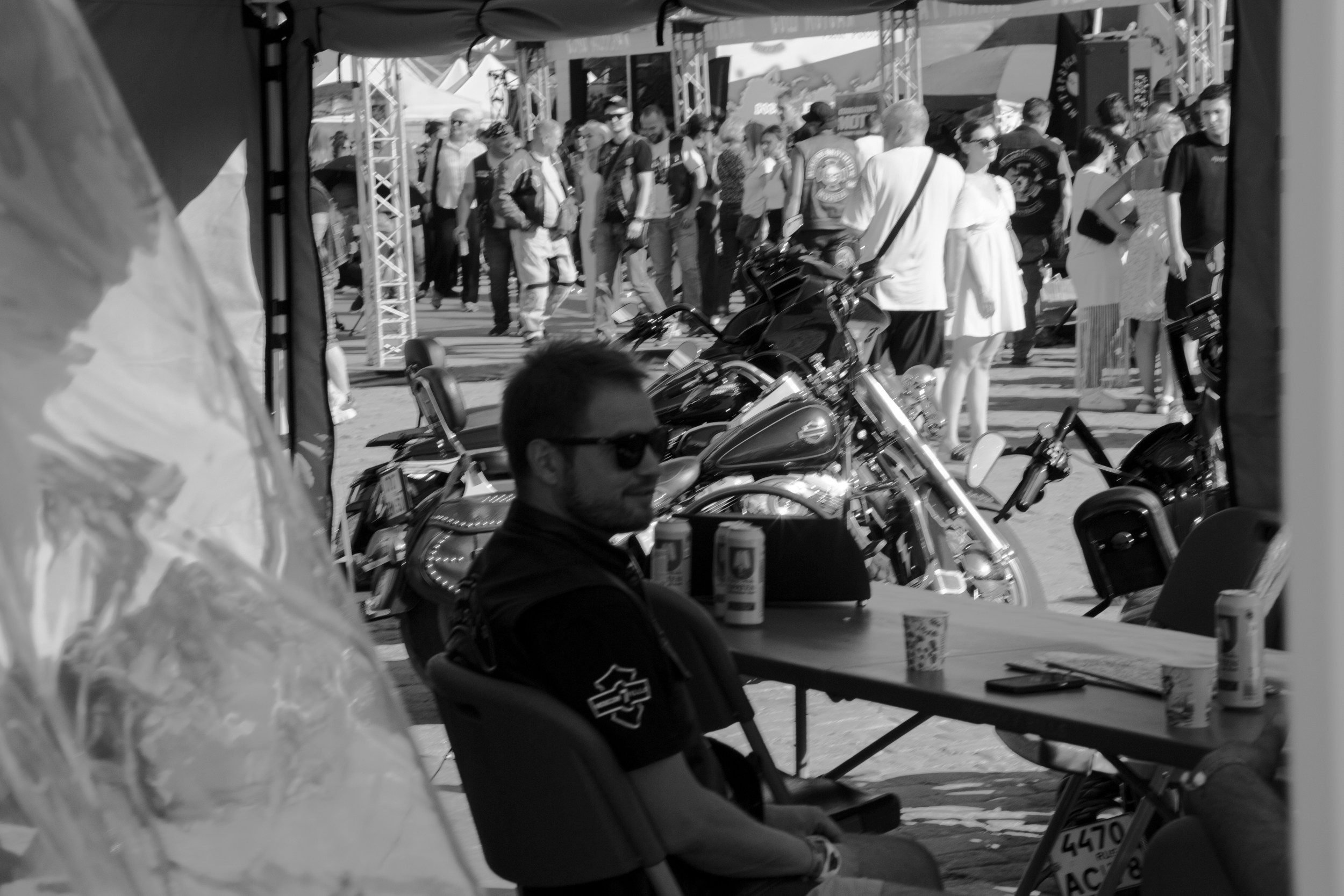 Метафорическая фотография Снято на мотофестивале Балтик-Ралли (Baltic Rally) в г. Выборг. Автор фотографии Корчагина Татьяна Романовна #phototerra_info