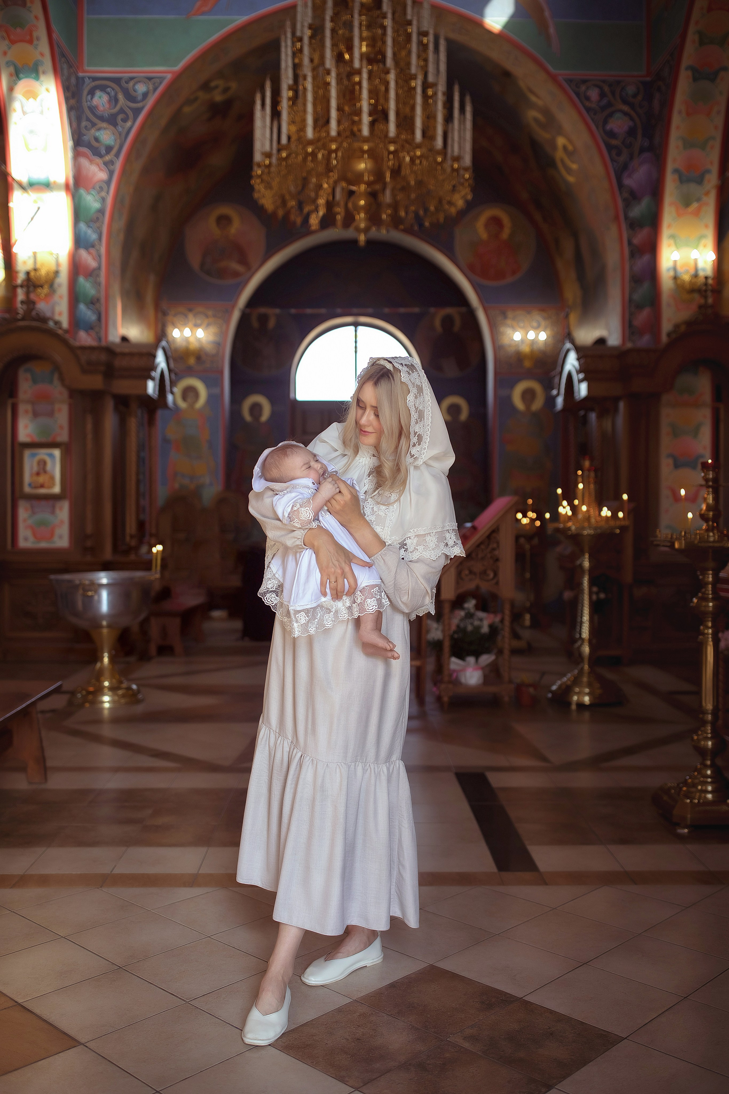 Крещение Вероники. Фотограф на крещение и венчание