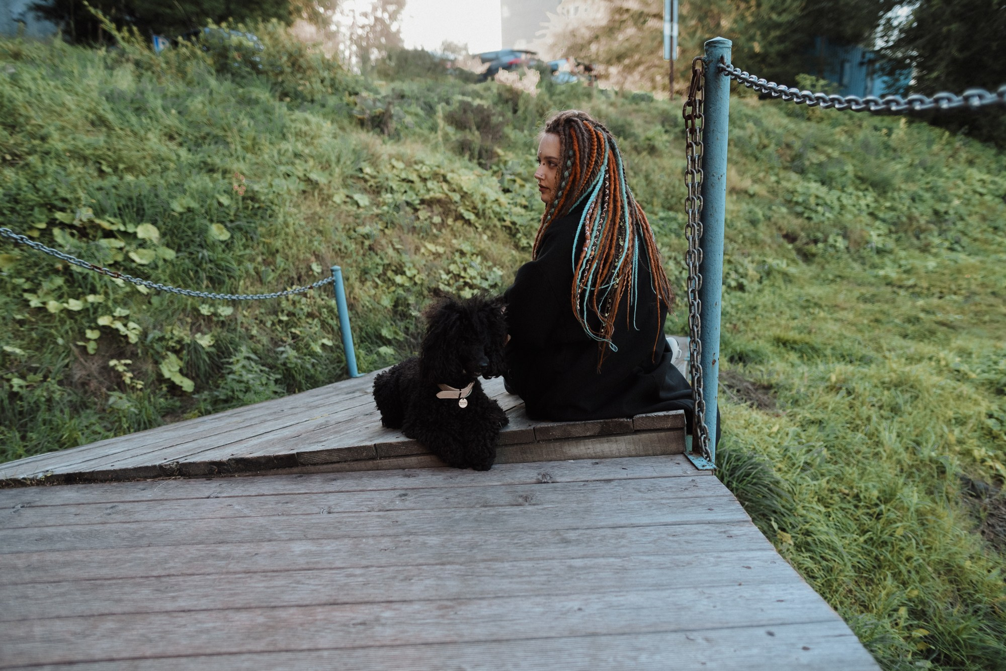 Фотосессия пары с собакой в Тюмени — Стася, Кирилл и Каренин. Портретный фотограф Тюмень Дарья Мустафина