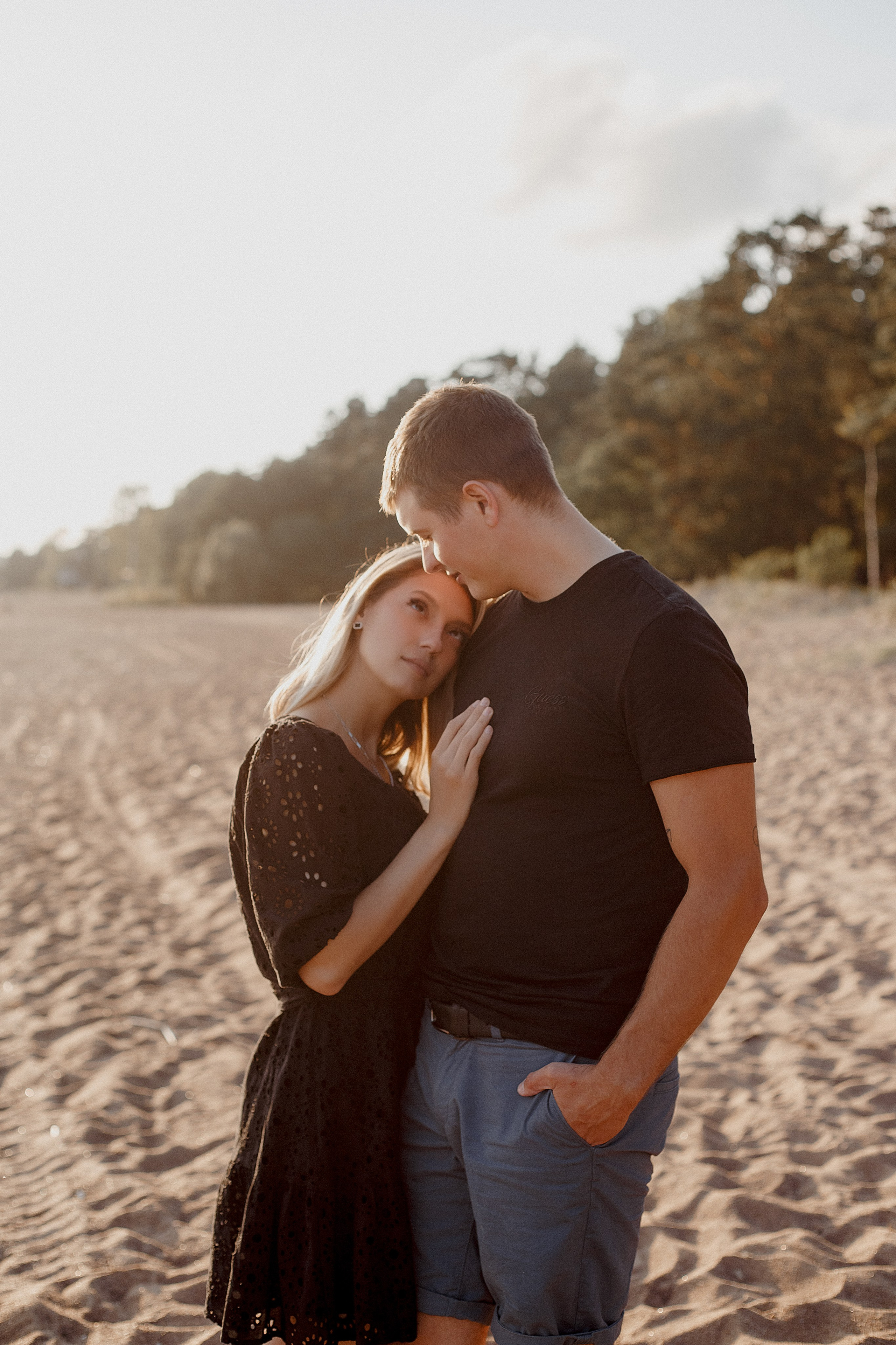 Прогулка на заливе. Свадебный фотограф Санкт-Петербург  Москва