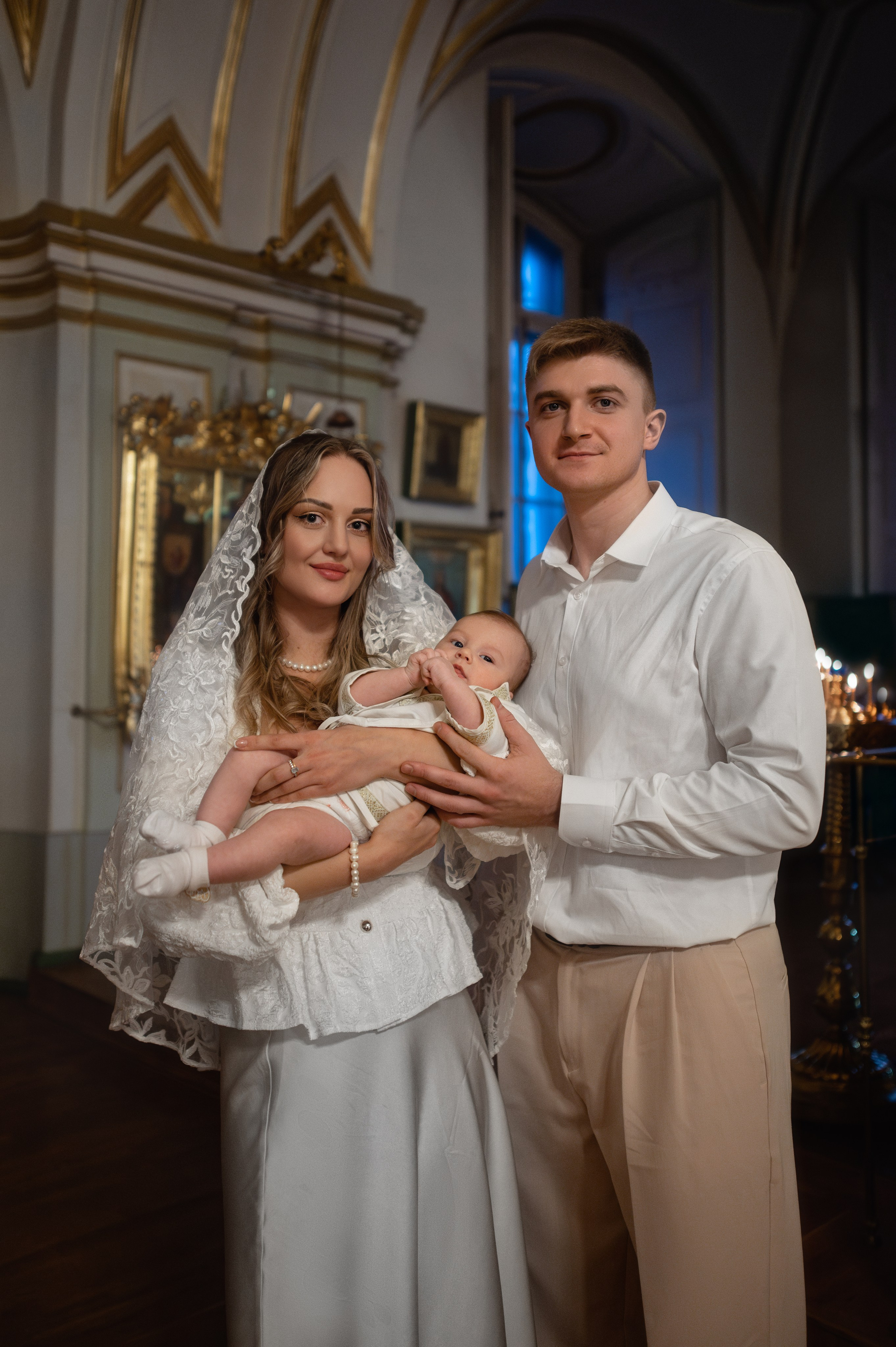 Крещение в Никольском соборе. Фотограф на крещение и венчание, семейный фотограф в Санкт-Петербурге