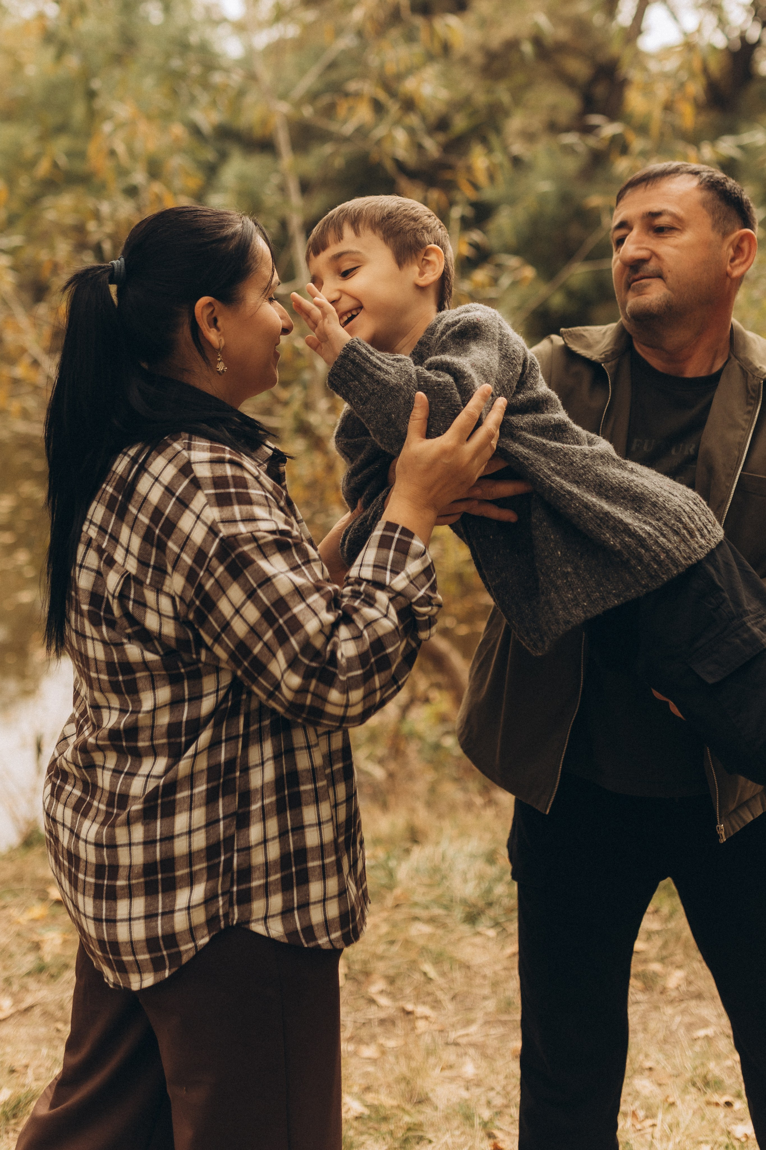 Осеняя семейная фотосессия на Ртищевском пруду. Фотограф в Ставрополе Svetlana Matveeva